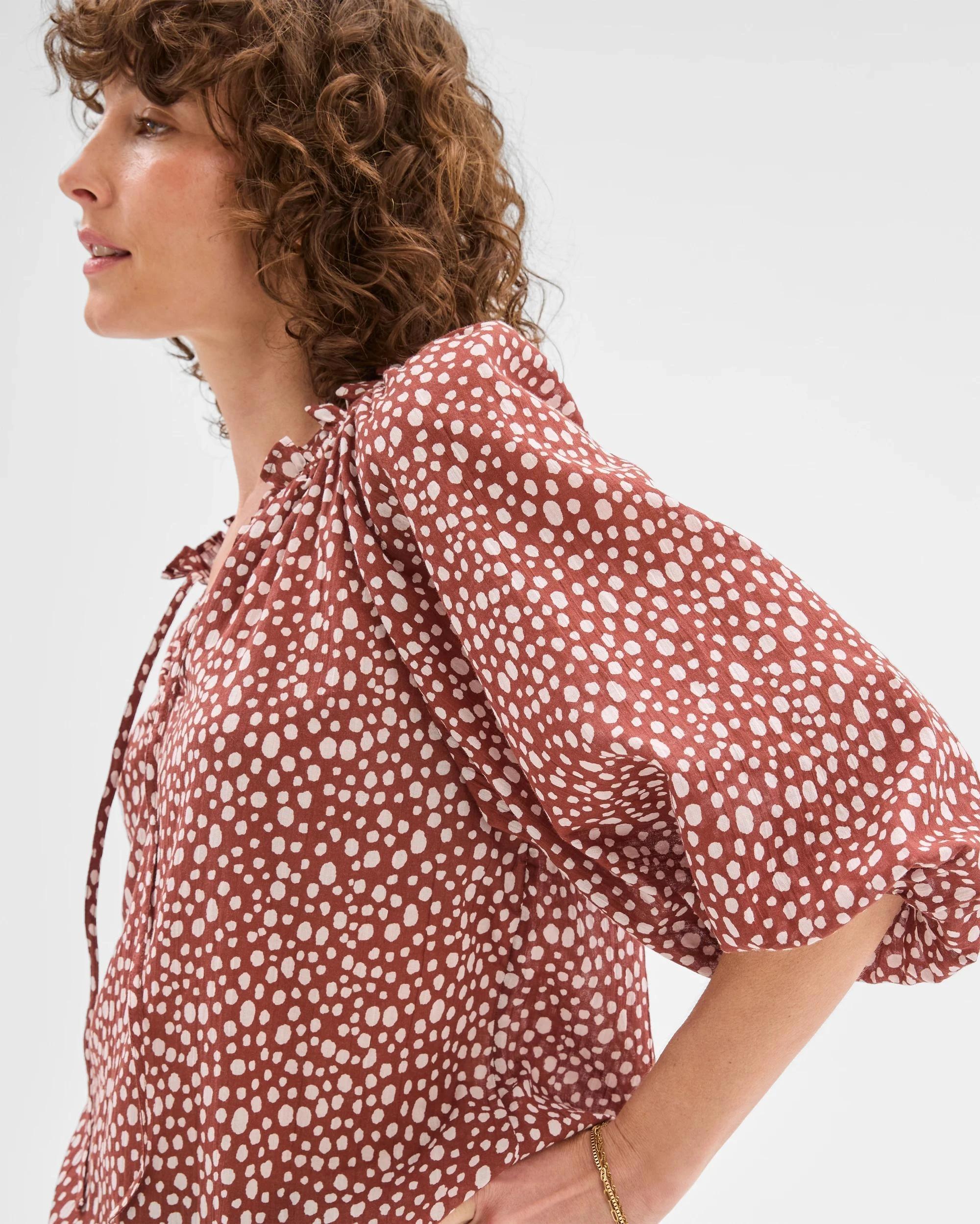 3 Target Dallas Easy Tie Blouse SCATTER SPOT, 3 of 6