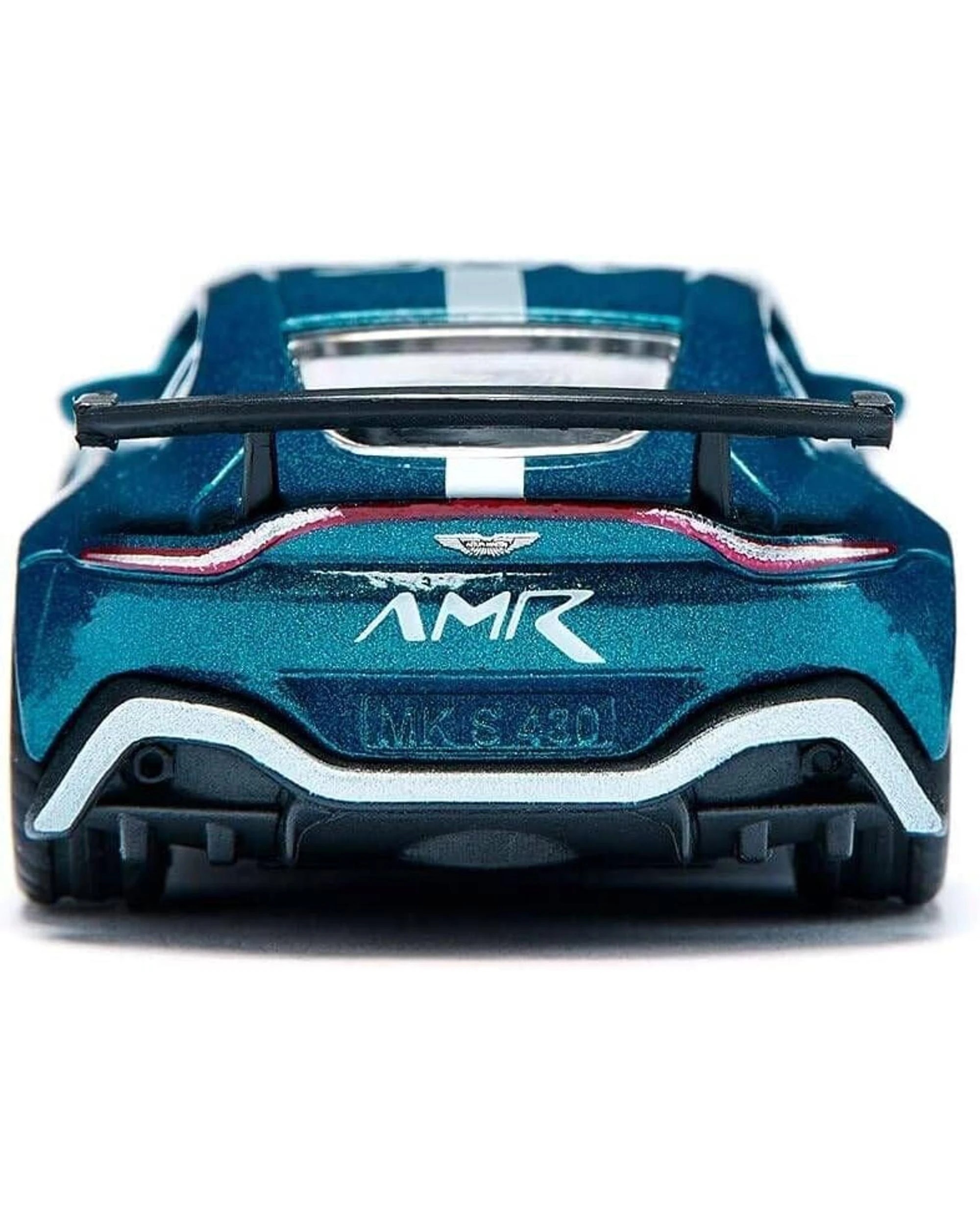 4 Siku Aston Martin Vantage GT4, 4 of 5