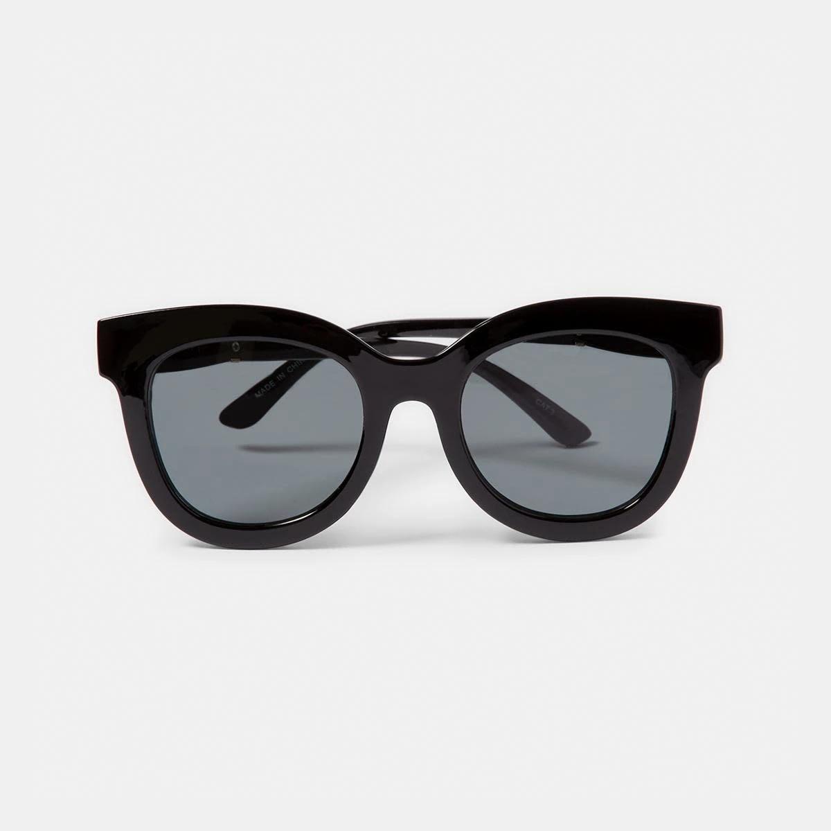 2 Classic Square Frame Sunglasses Black, 2 of 6