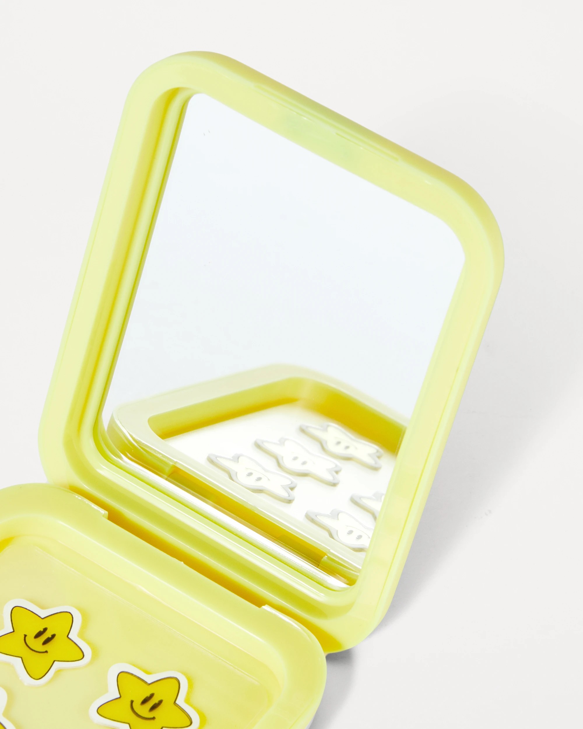 4 OXX Beauty 12 Piece Patch Me. Pimple Patches - Cica Extract, 4 of 7