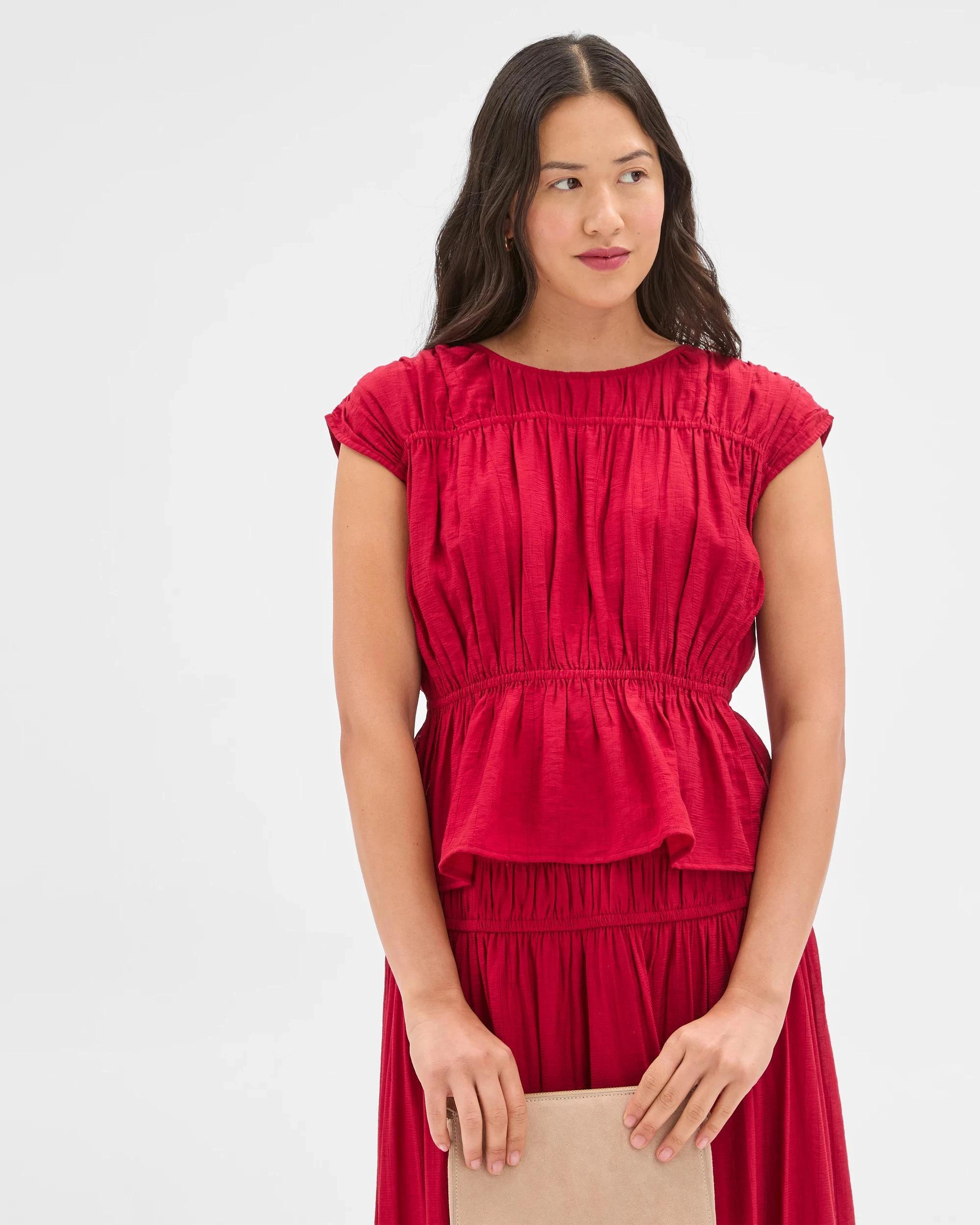 2 Sleeveless Crinkle Top - Preview CRIMSON, 2 of 8