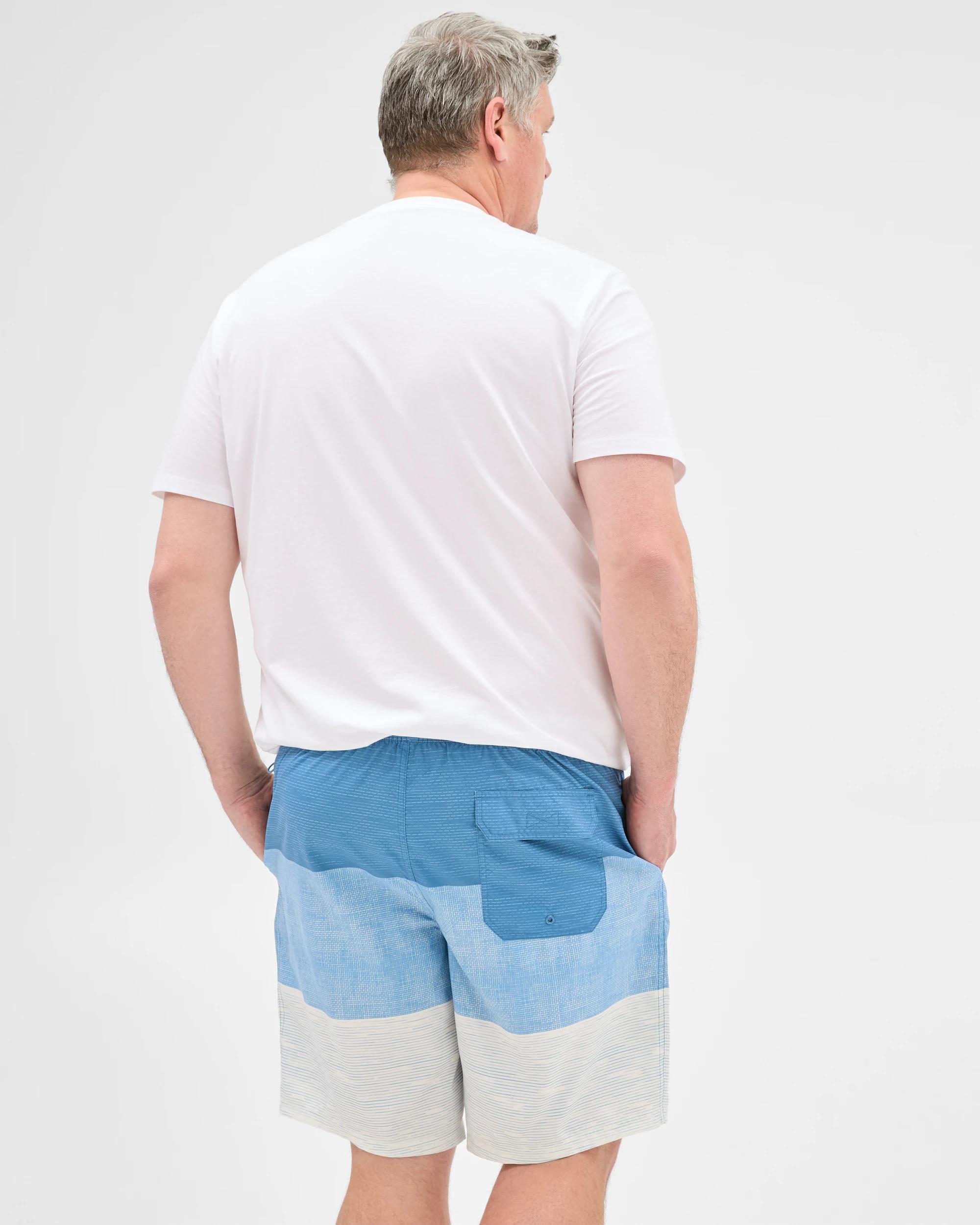 4 Target Plus Size Boardshorts BLUE, 4 of 5