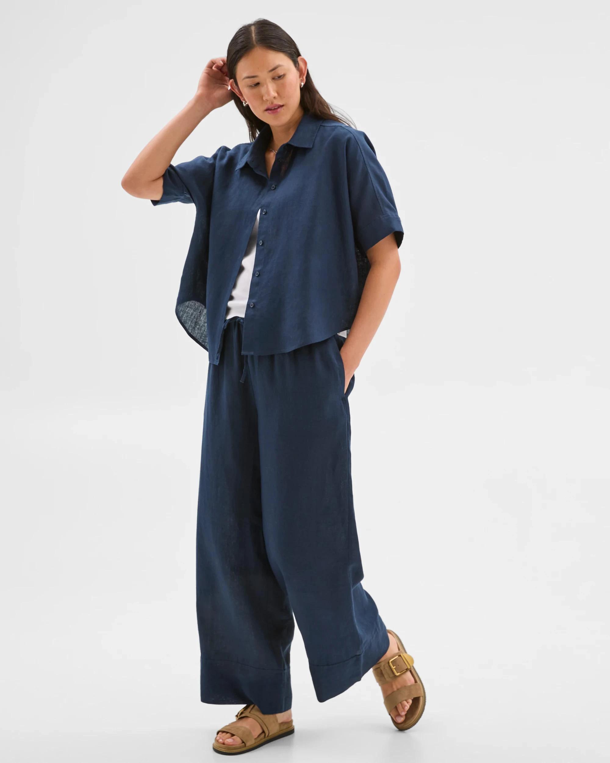 4 Target Woman European Linen Boxy Shirt NAVY BLUE, 4 of 8