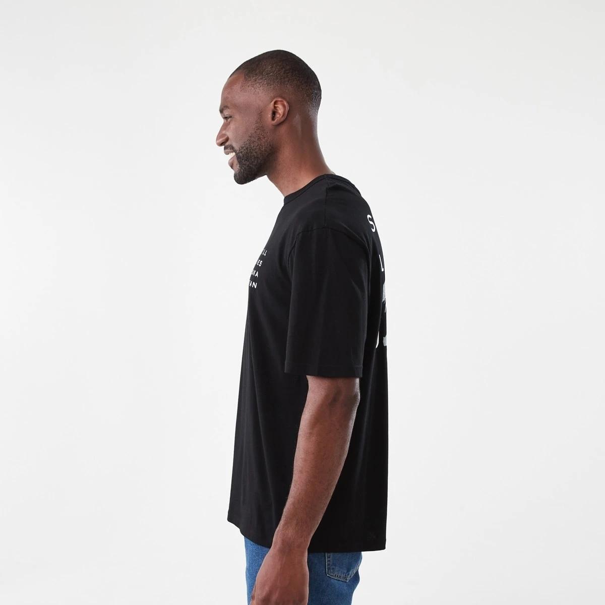 2 Oversized Graphic T-shirt Black, 2 of 6