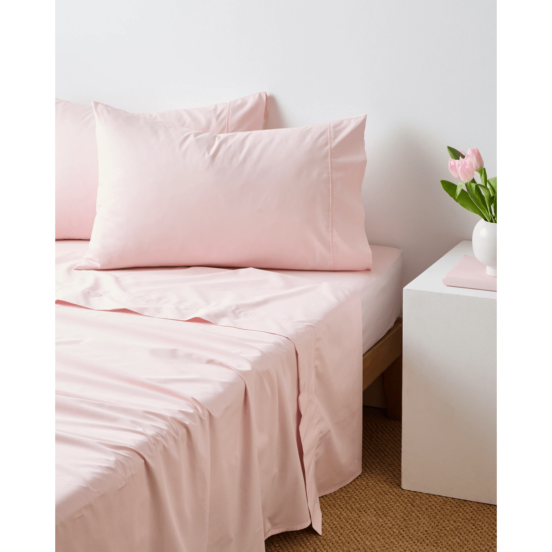 1 Target Australian Cotton 250 Thread Count Sheet Set
 - Double Bed
 - Pink, 1 of 2