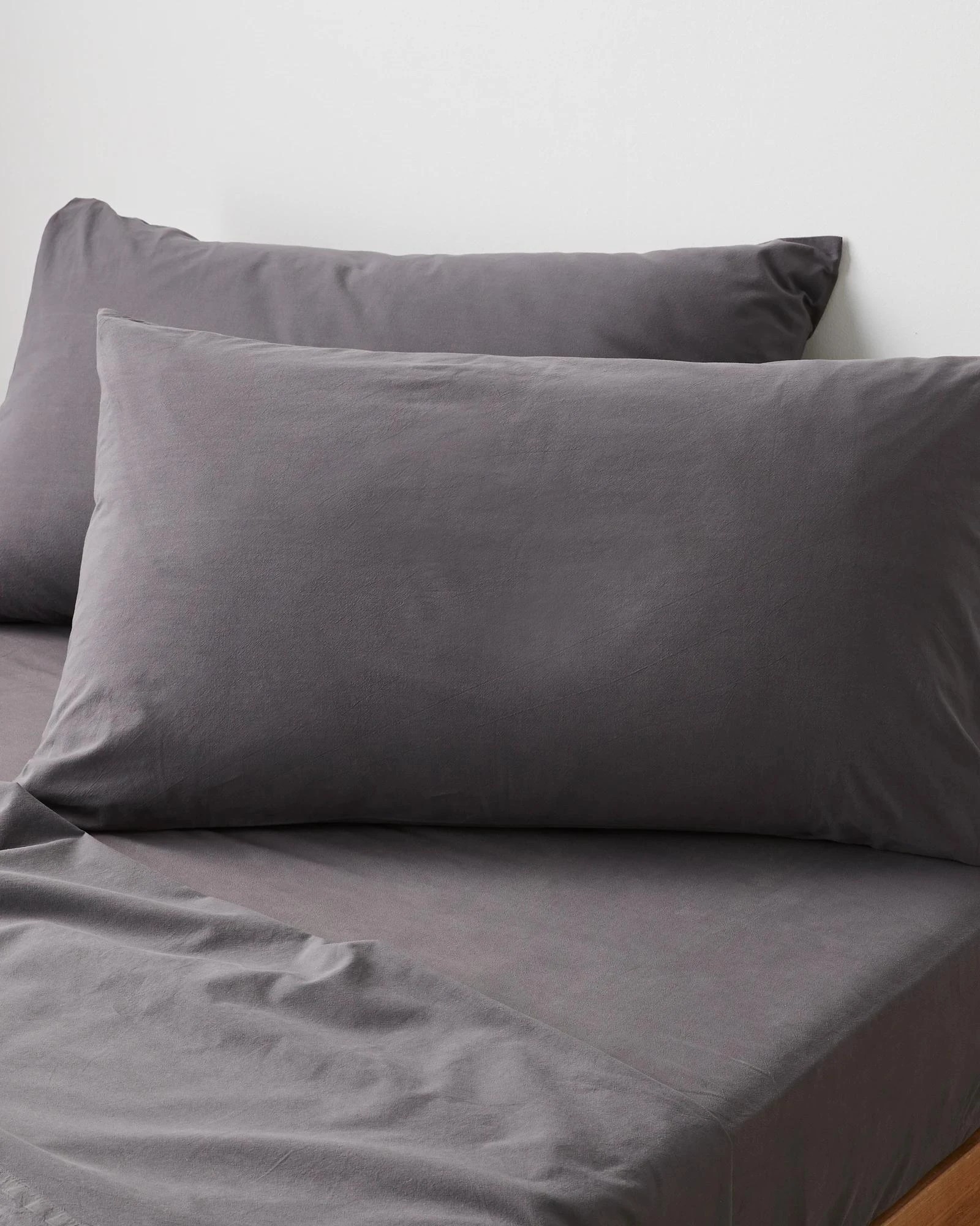 3 Arlo Stonewash 2 Pack Pillowcases - Queen Bed - Grey, 3 of 3