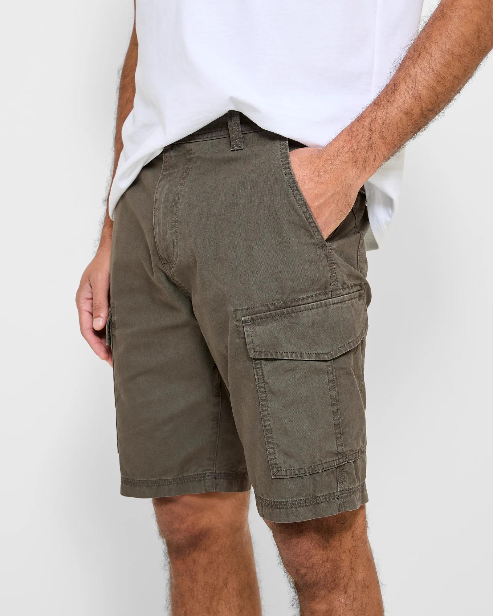 3 Target Cargo Shorts ARMY GREEN, 3 of 5