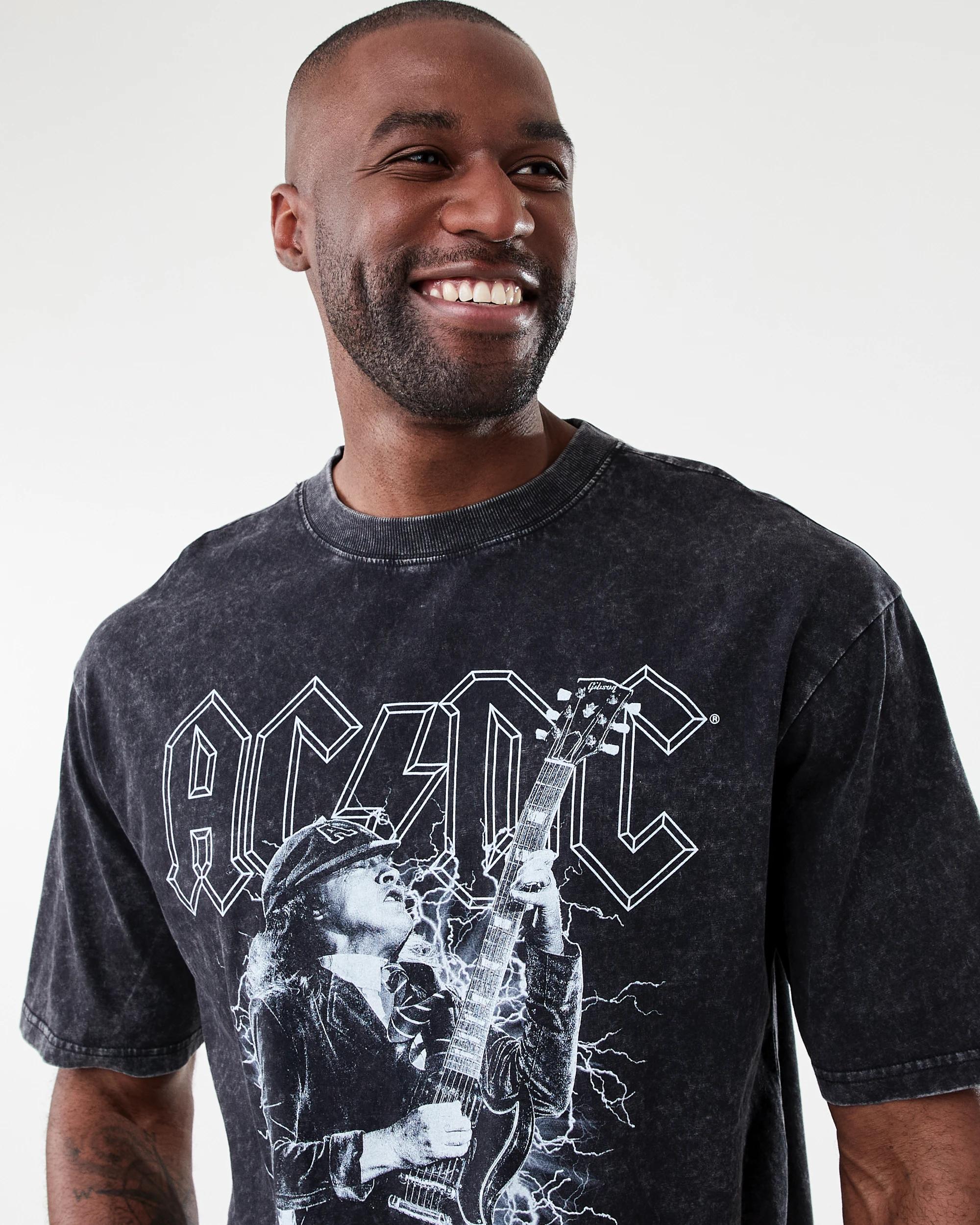 4 AC/DC License T-shirt Black, 4 of 6