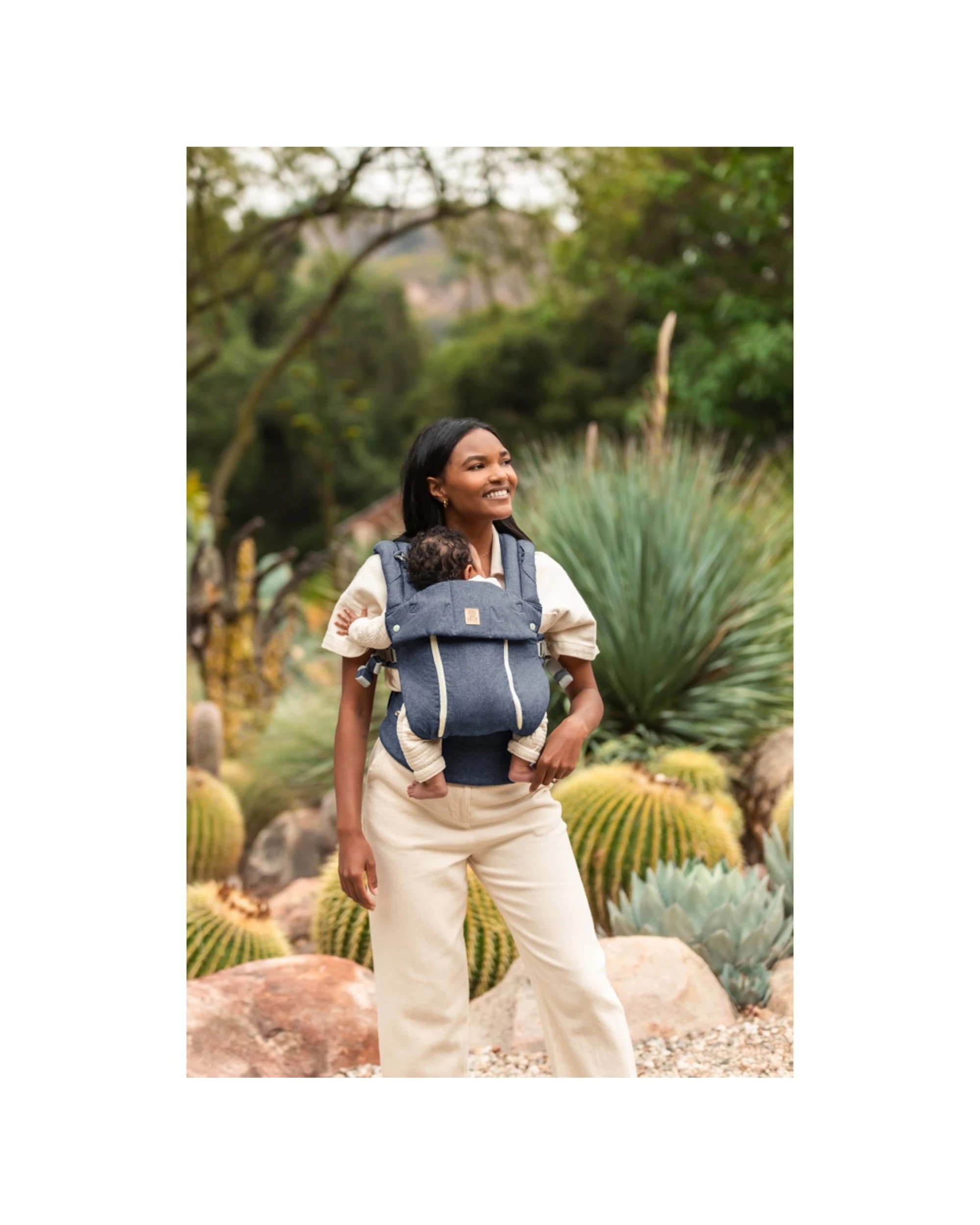 4 LilleBaby Comp. All Seasons Chambray - Blue, 4 of 4