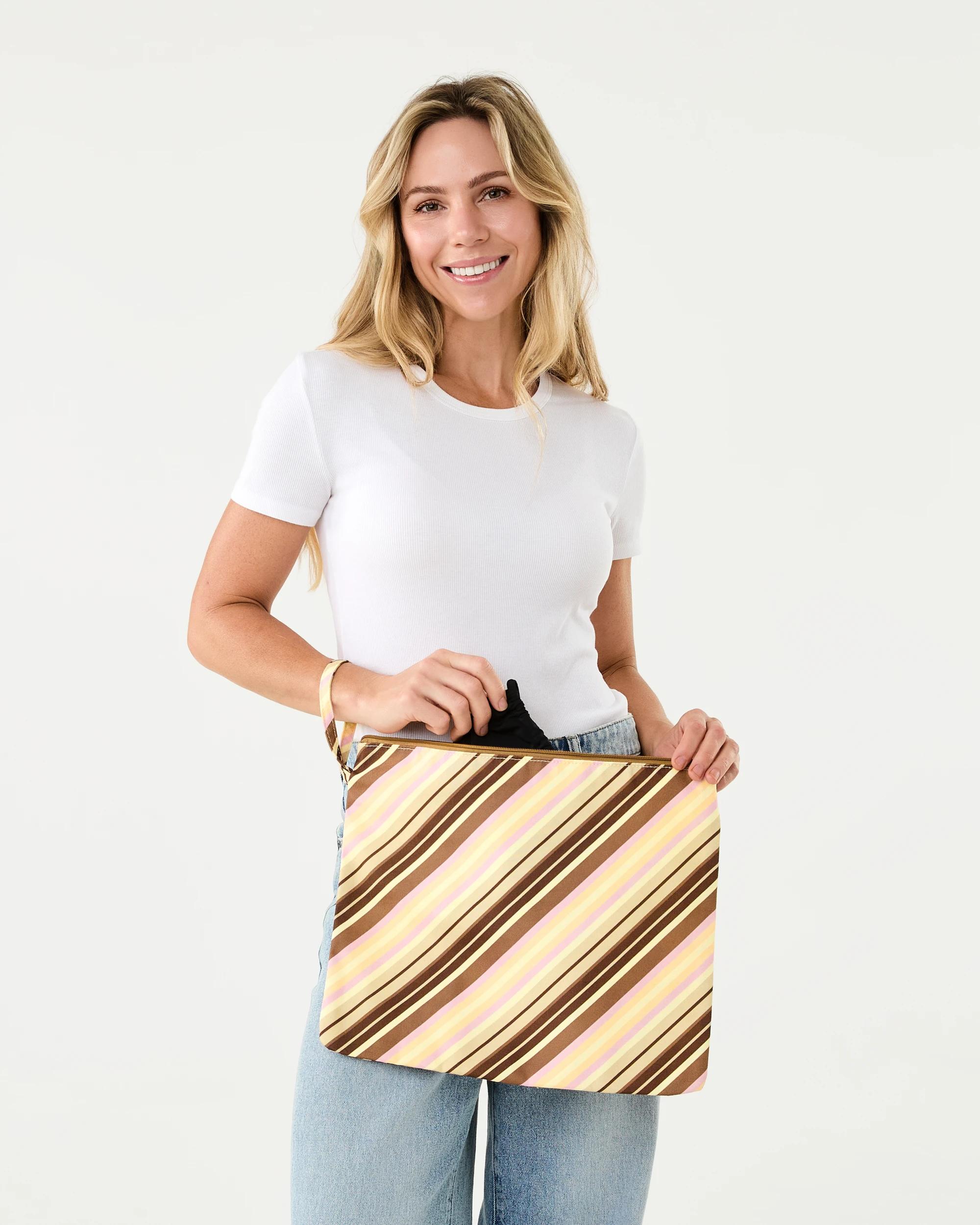 4 Large Bikini Bag Prestripe, 4 of 4