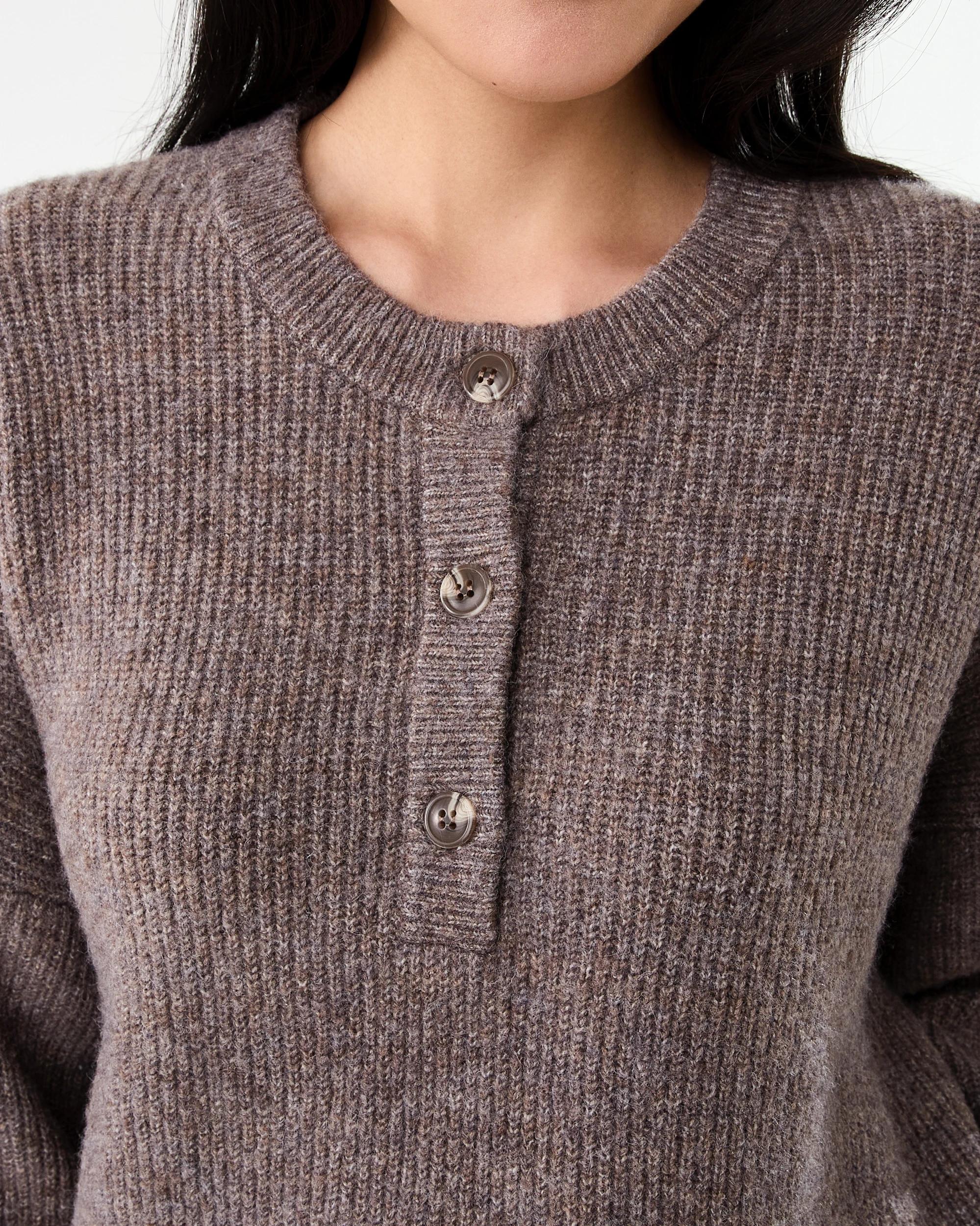 5 Quarter Button Jumper Taupe Mrl, 5 of 6