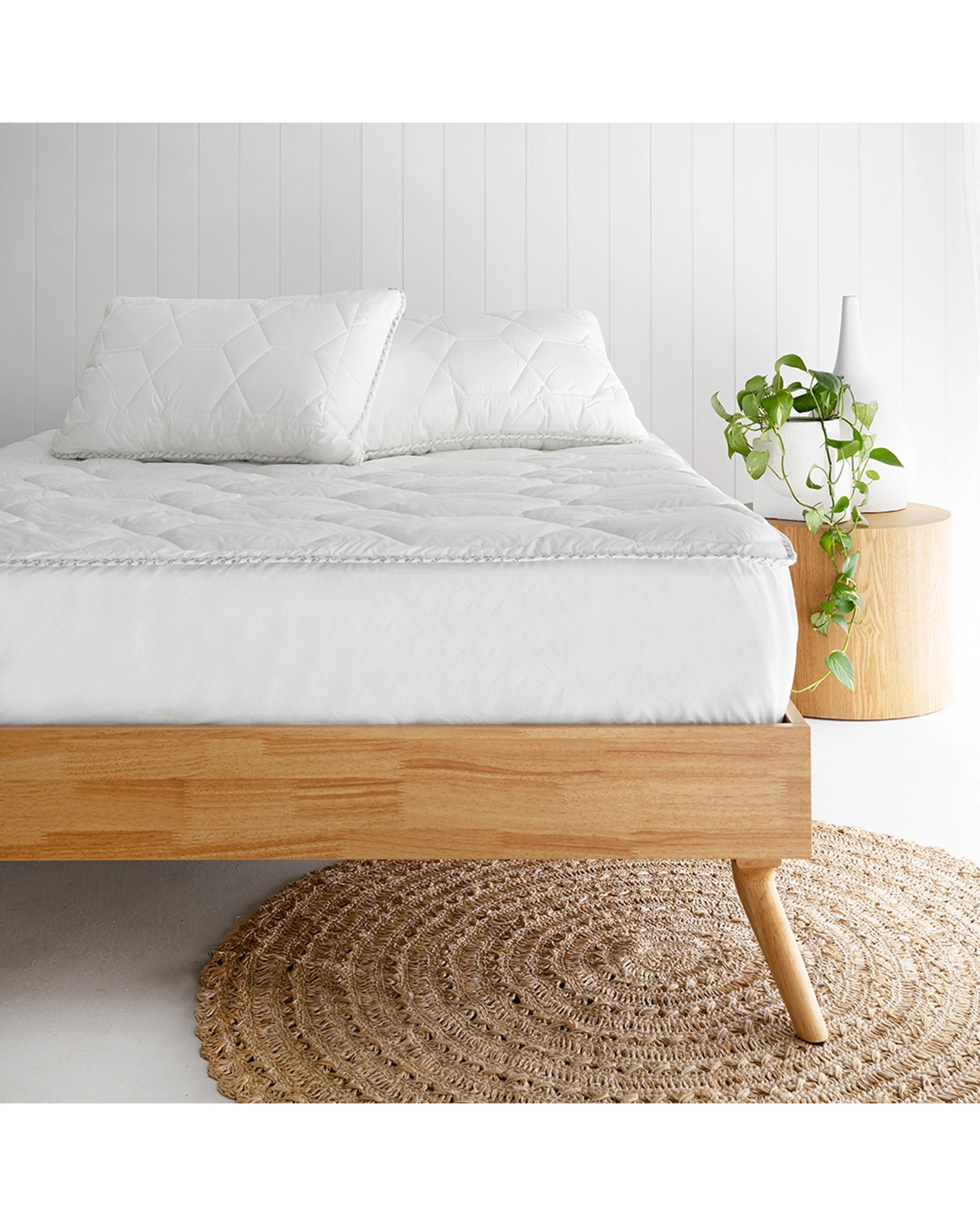3 Bambury Std Sonar Thermal Balancing Pillow (Outlast) Home Decor Quilted - Plain, 3 of 5