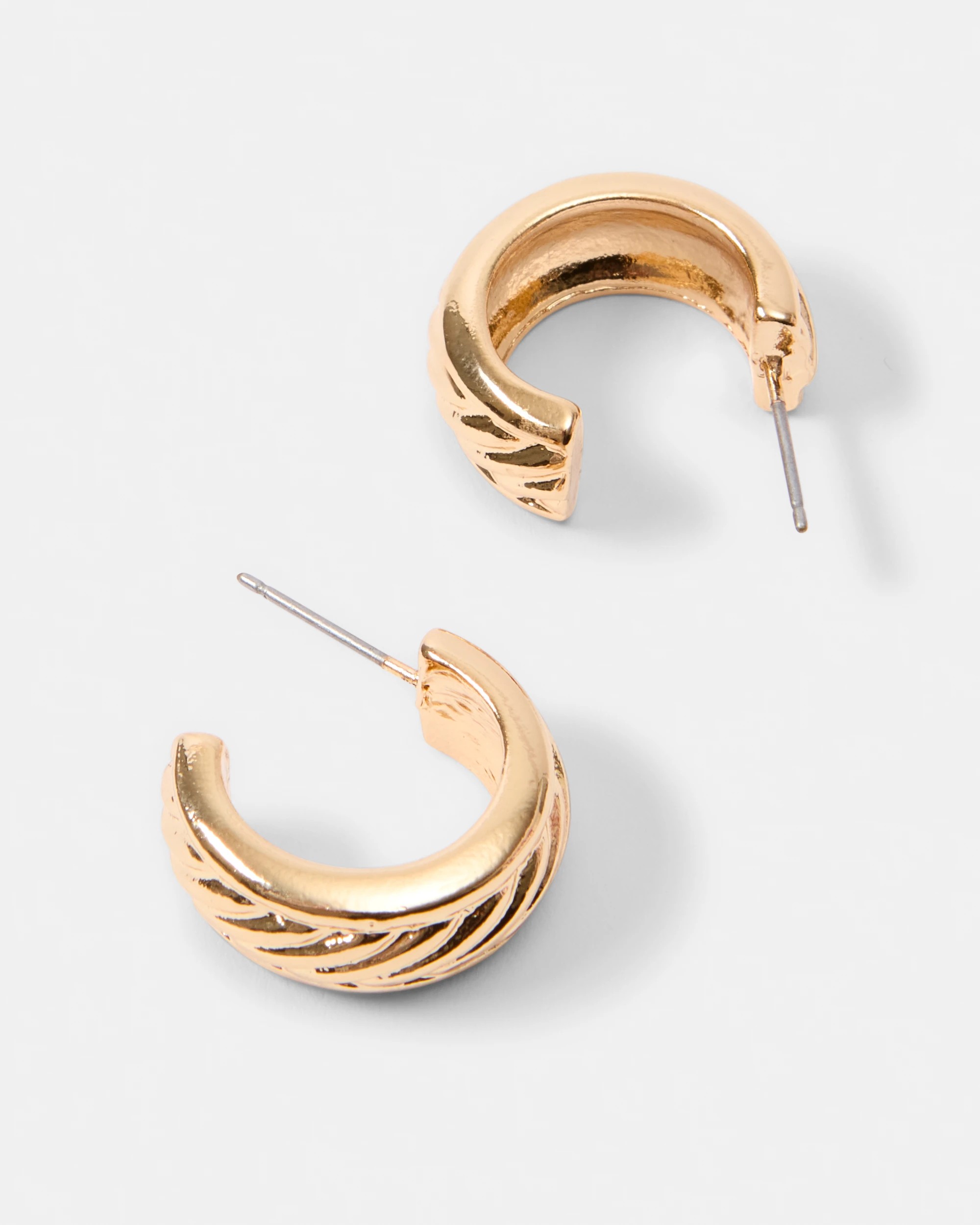 3 Rib Hoop Earrings - Gold Tone, 3 of 5