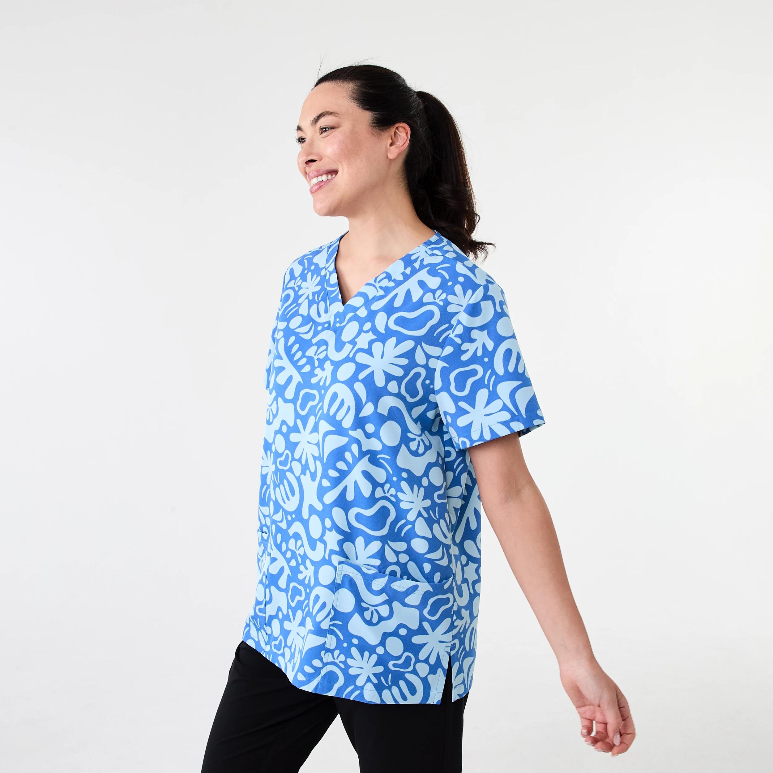 2 Unisex Short Sleeve Print Scrub Top Blu Flora, 2 of 7