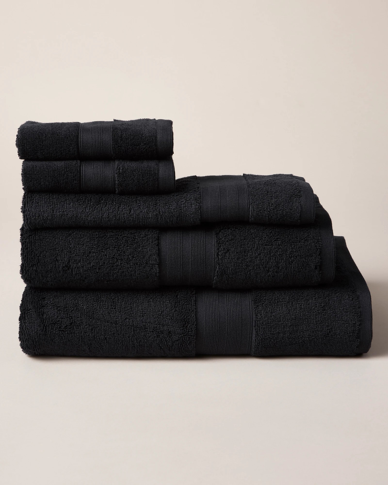 6 2 Pack Grandeur Face Washers
 - Black, 6 of 6