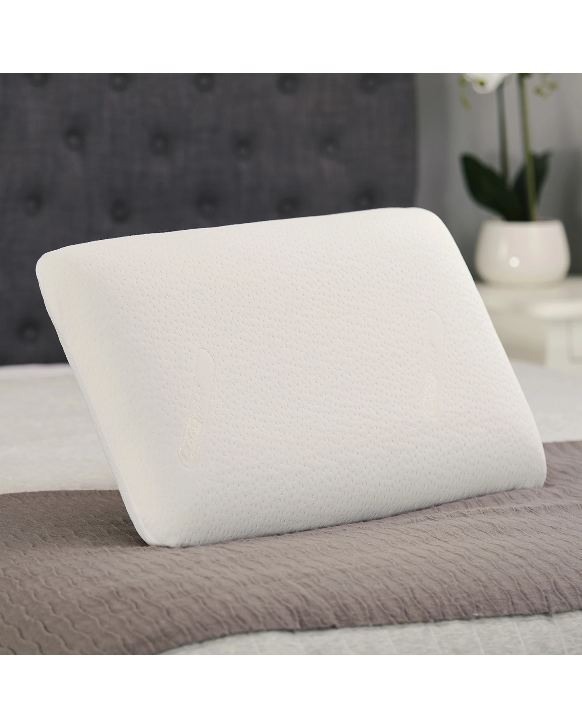 3 Tontine Comfortech Coolmax Memory Foam Sleeping Pillow - White, 3 of 4