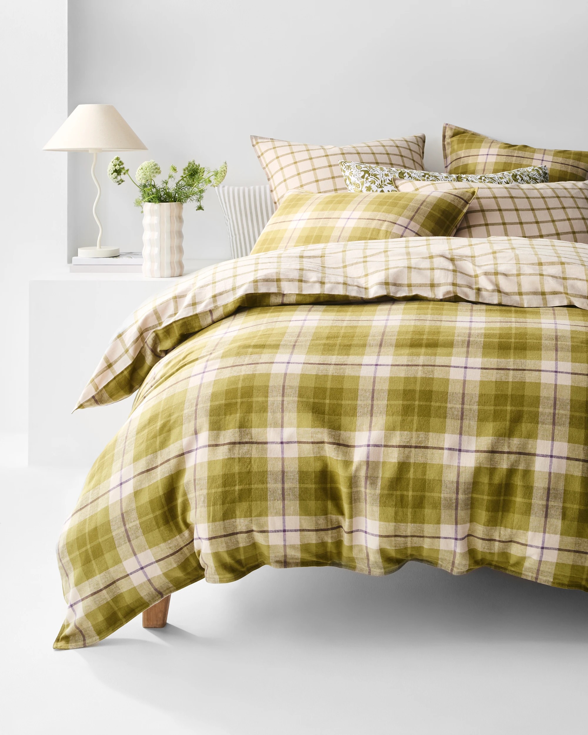 3 Target Aster Check Linen/Coton Quilt Cover Set - King Bed - Green, 3 of 10