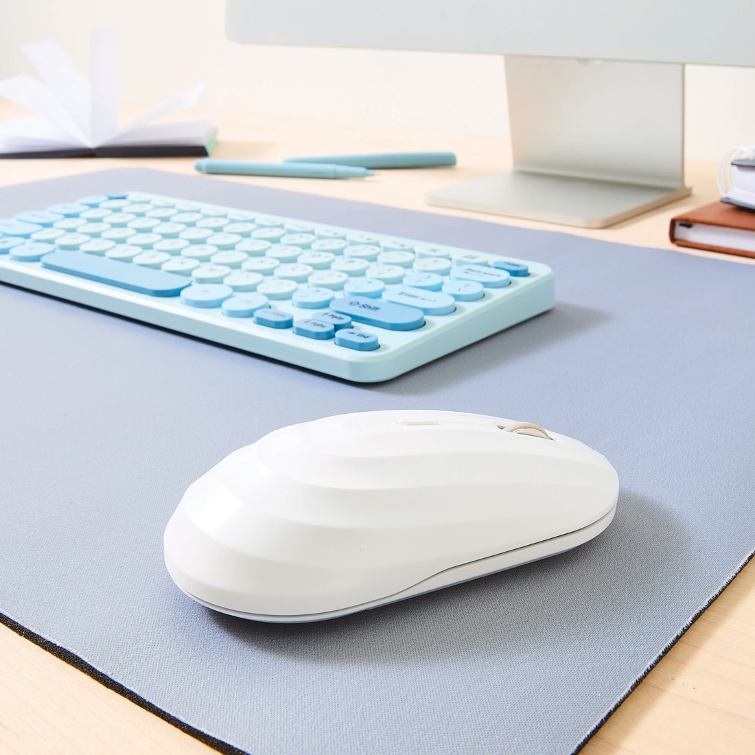 1 2.4GHz Wireless Mouse Wave - White, 1 of 8