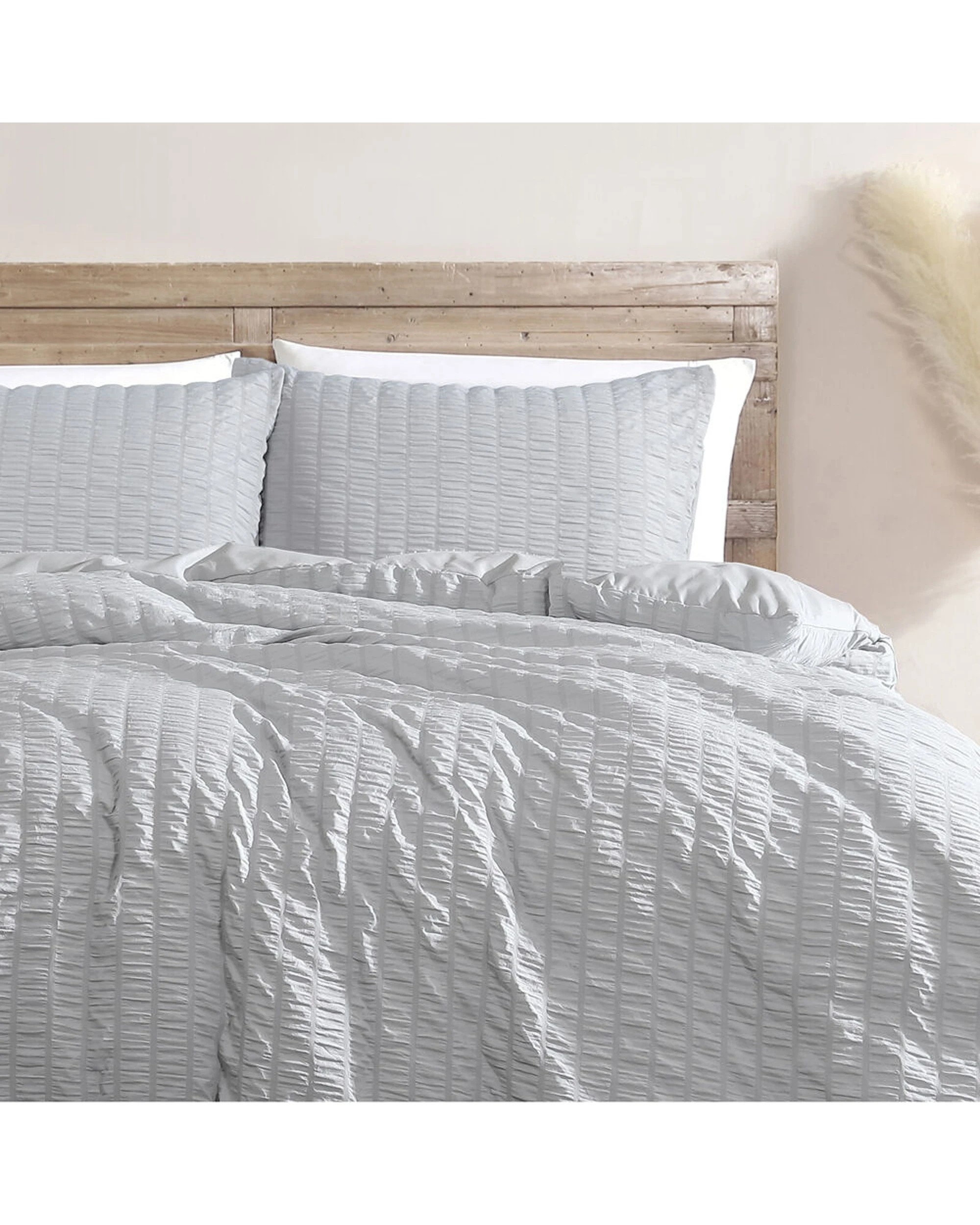 1 Ardor Boudoir King Byron Seersucker Stripes Quilt Cover Set - Silver, 1 of 1