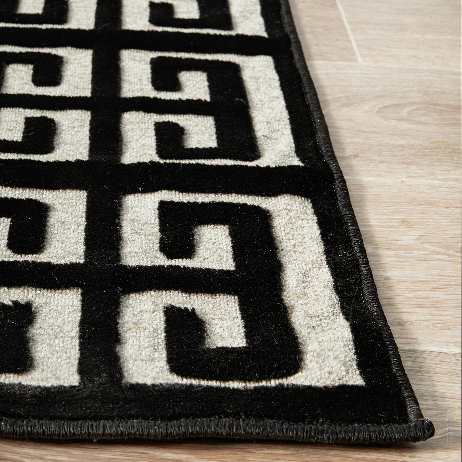 6 Common Ground Rugs Citadel Brenda 290x200cm - Large Floor Rug - Black, 6 of 7