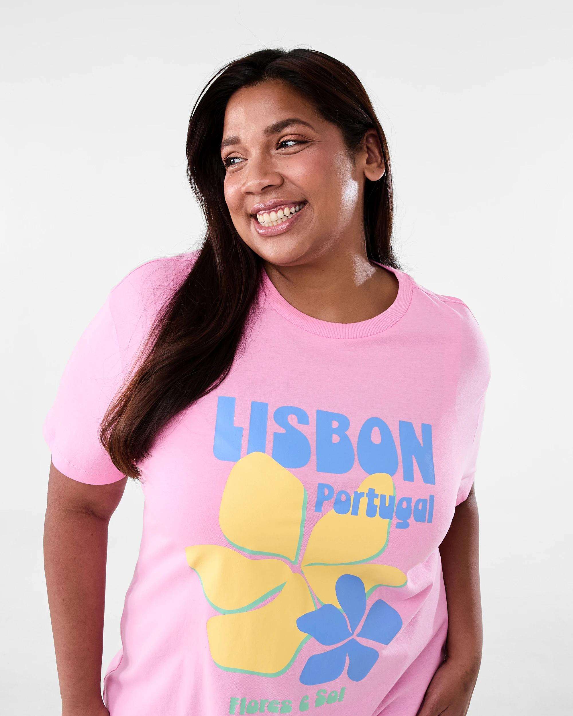 4 Curve Short Sleeve Boyfriend T-shirt Lisbon, 4 of 5