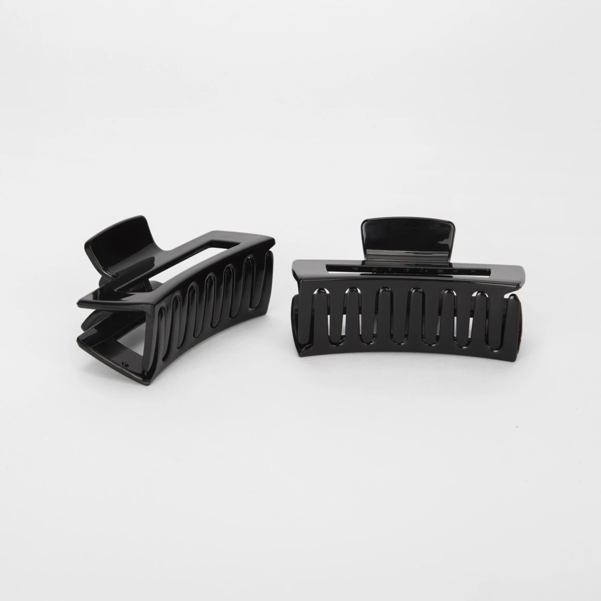 2 OXX Haircare 2 Pack Black Medium Rectangular Claw Clips, 2 of 4