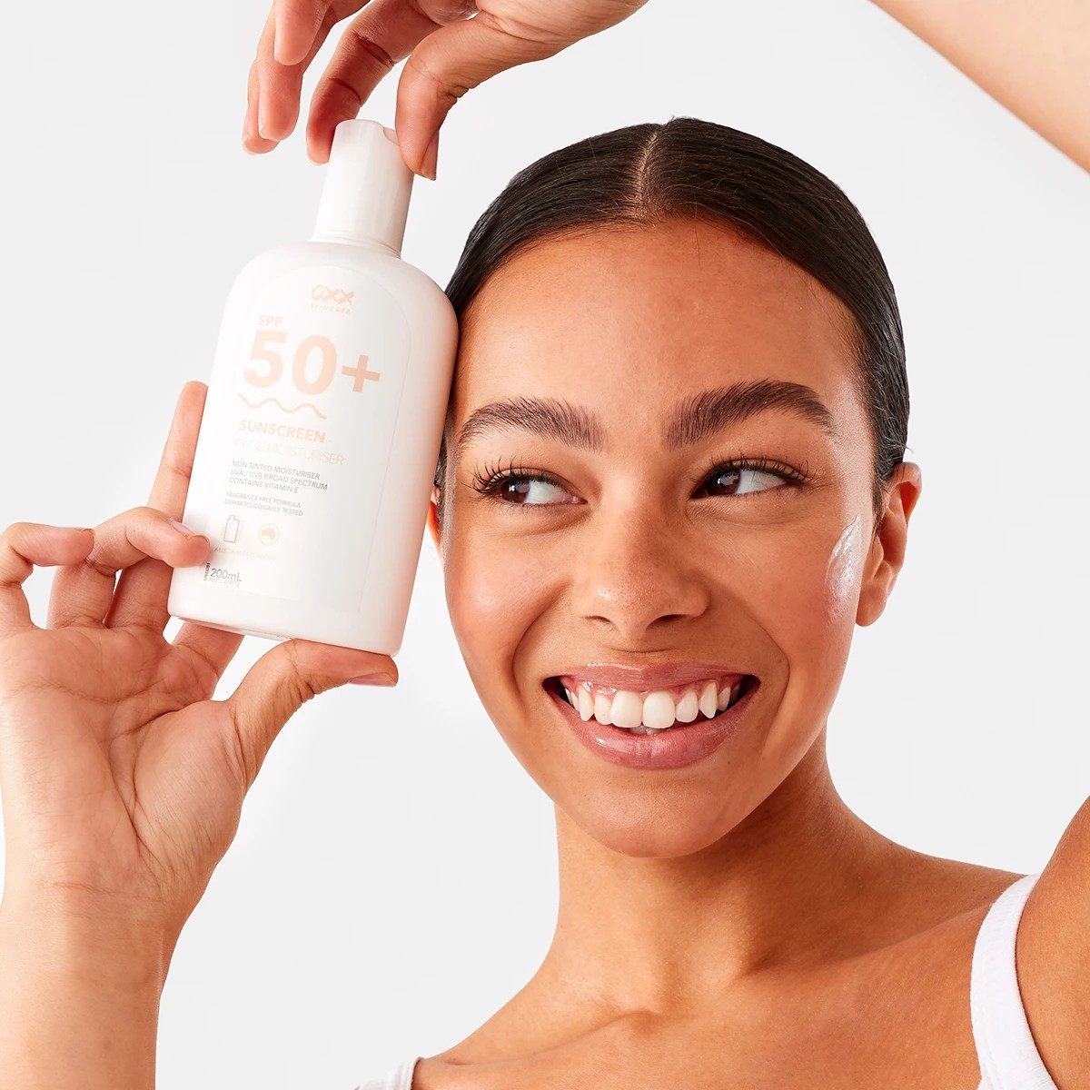 4 OXX Skincare SPF 50+ Face Moisturiser and Sunscreen 200ml - Vitamin E, 4 of 10