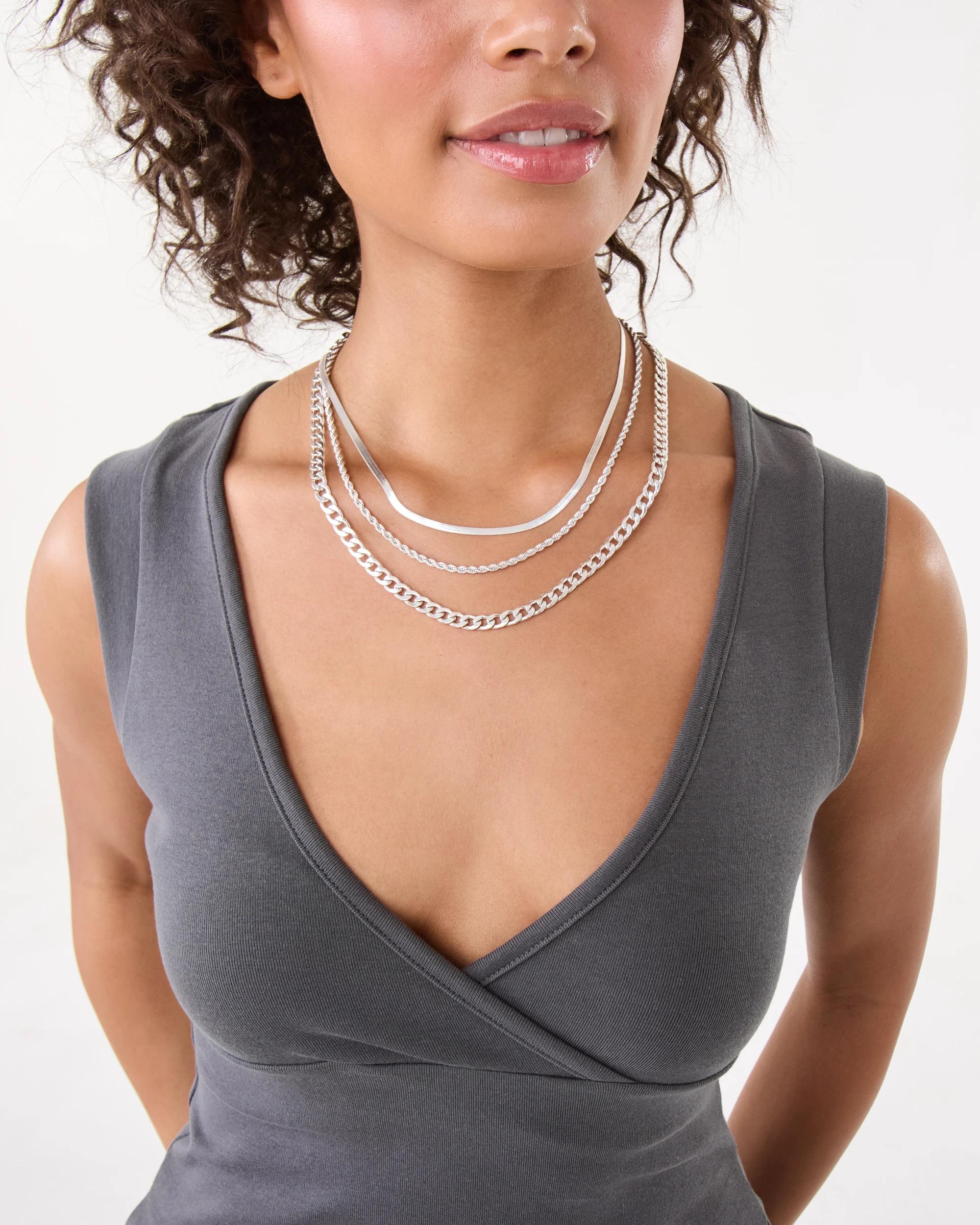 6 Sleeveless Cross Over Tank Magnet, 6 of 6