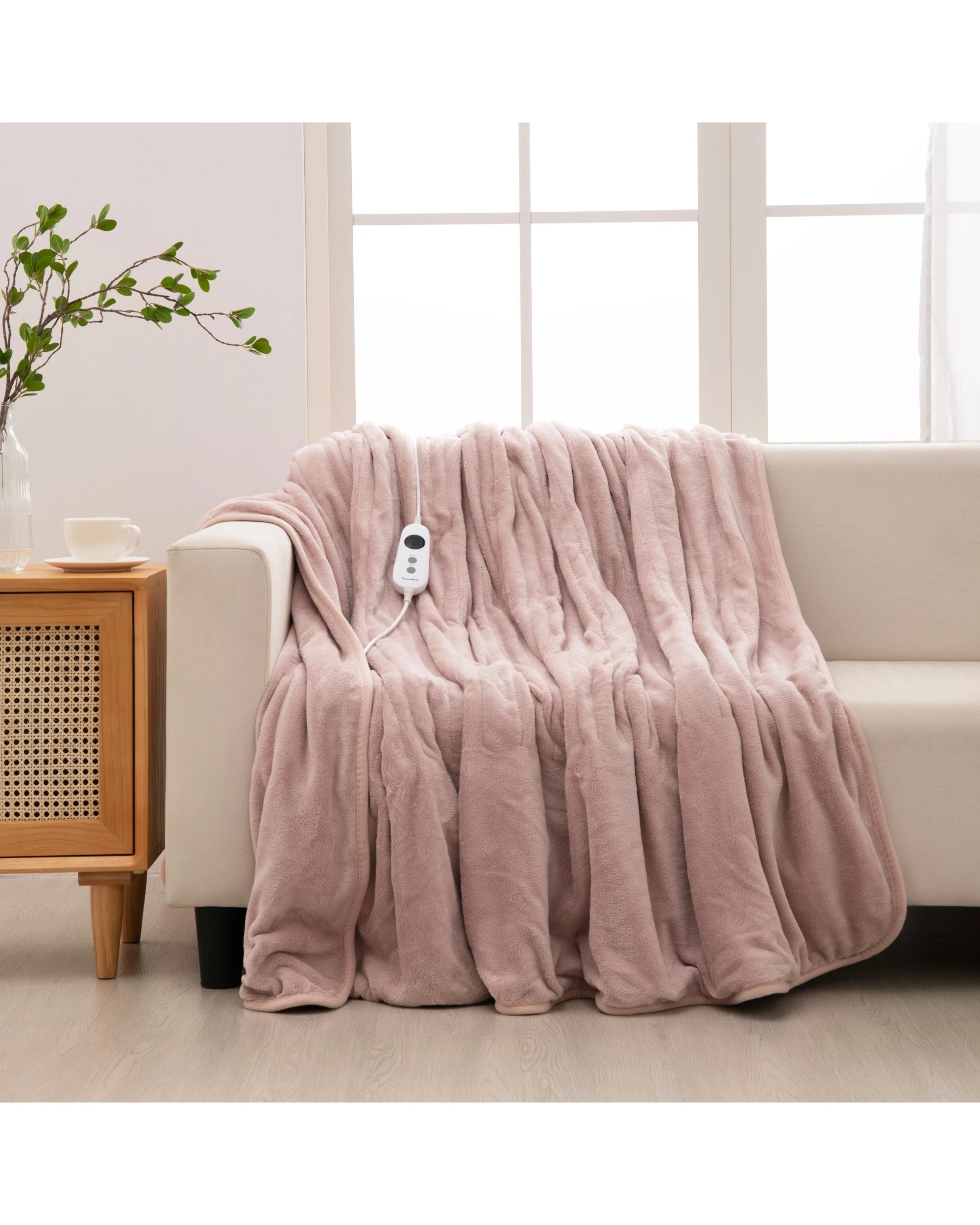 1 Dreamaker Kingston Coral Fleece Electric Heated Throw Blanket 180x200cm - Blush Pink, 1 of 6