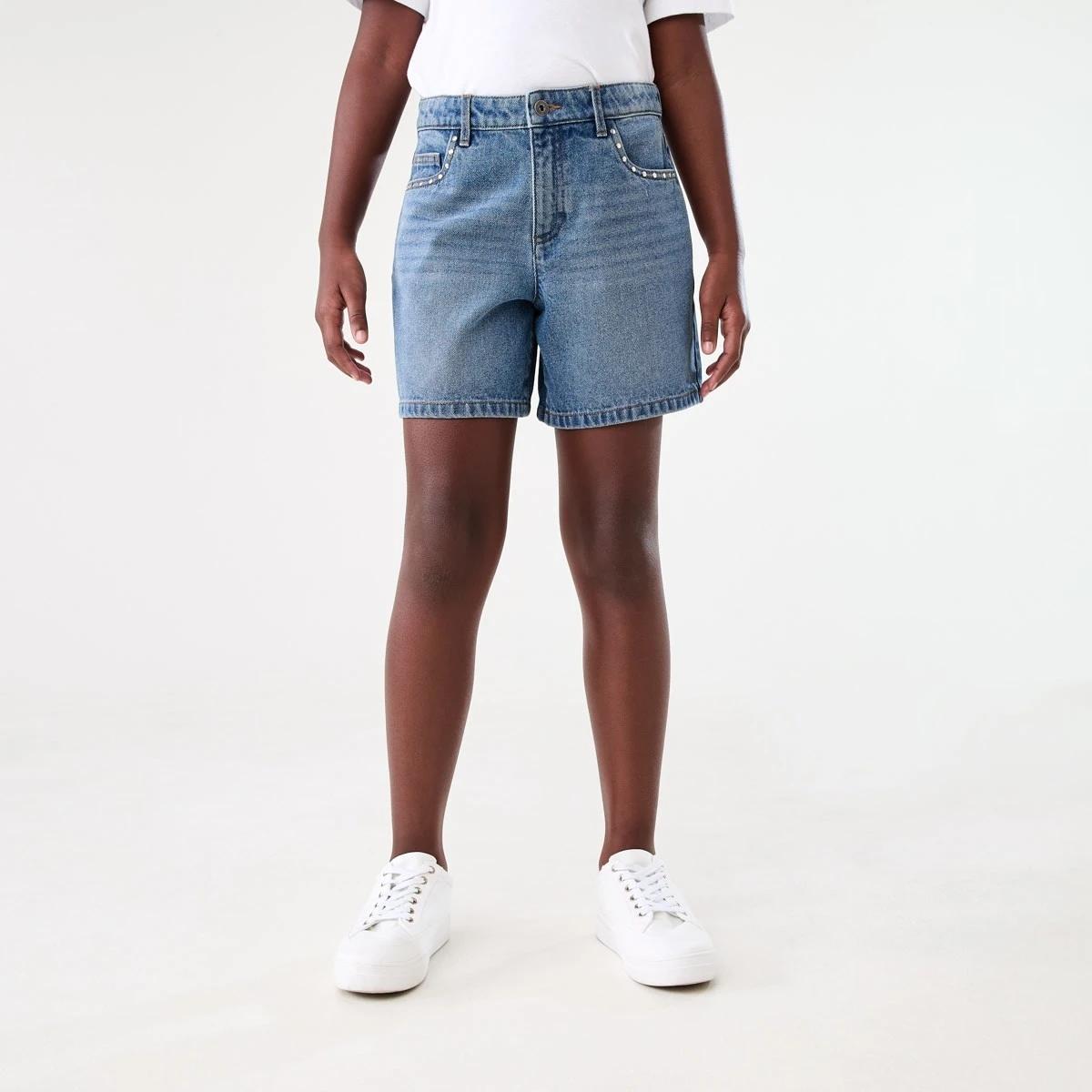 1 Relaxed Denim Shorts with Embellishment TABLE MID WASH, 1 of 6
