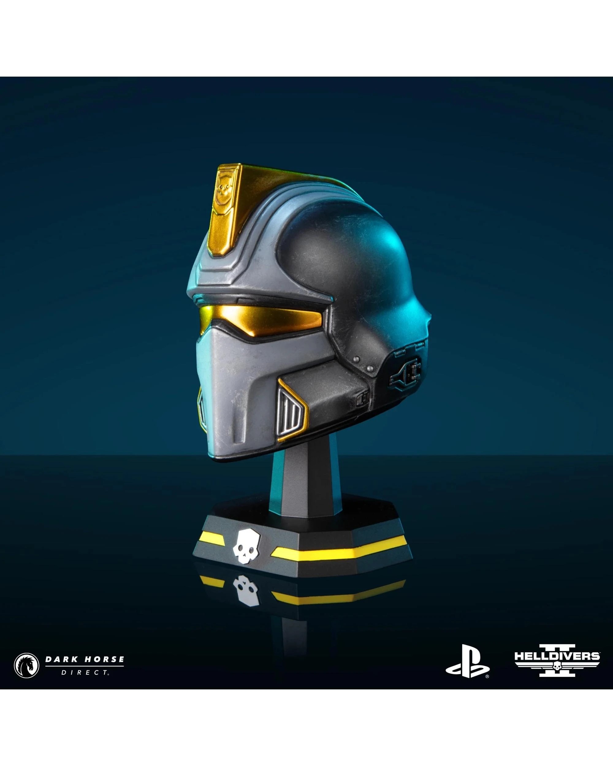 2 Helldivers 2 Hero of the Federation Helmet 1:4 Scale Replica, 2 of 10
