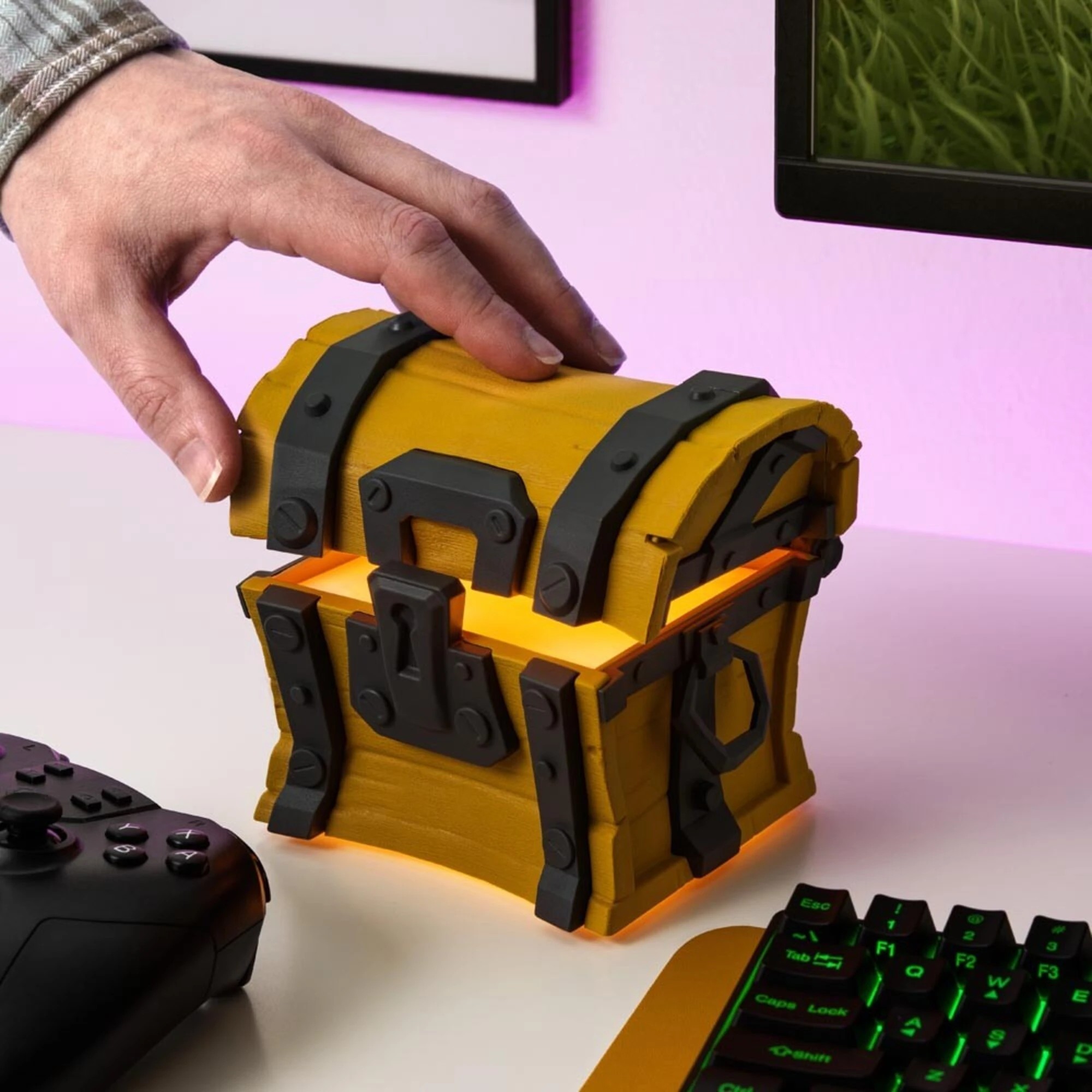 4 Fortnite - Chest Light, 4 of 5