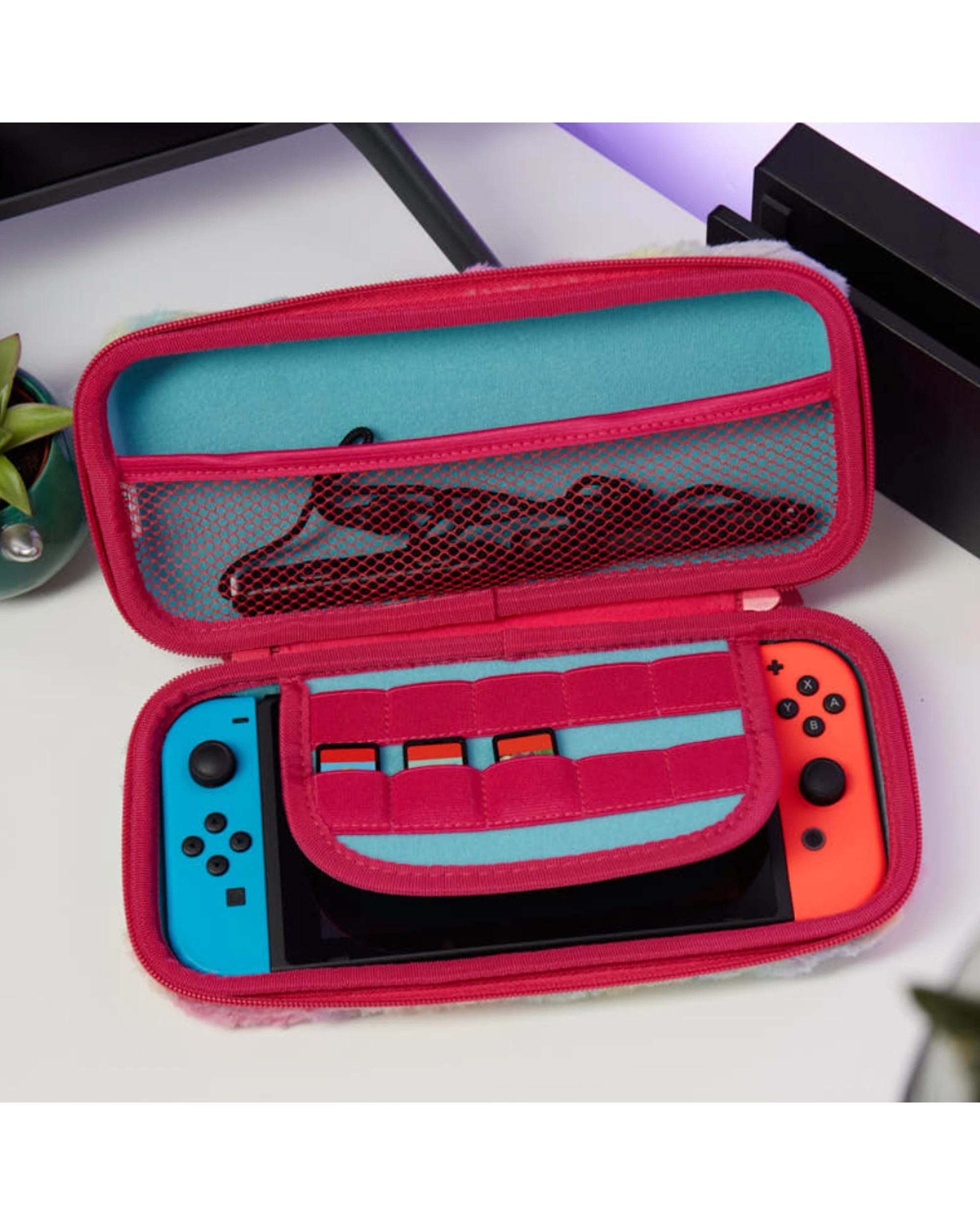 2 Numskull VIVA Trolls Carry Case for Nintendo Switch, 2 of 4