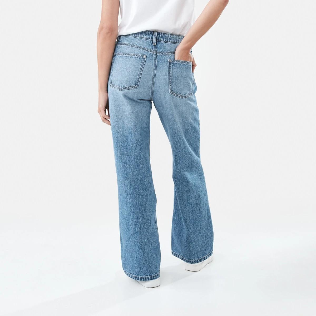 6 Distressed Straight Jeans Mid Wash, 6 of 9
