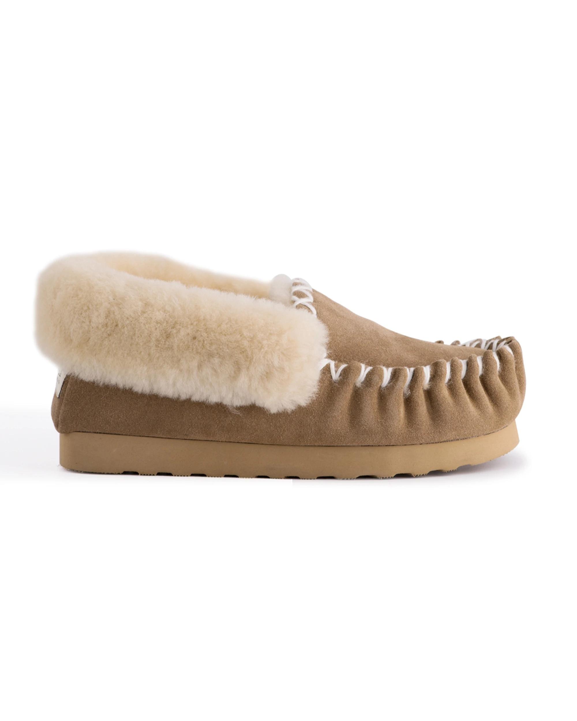 2 AUS WOOLI Hand Stitched Womens Sheepskin Moccasin TAN, 2 of 7