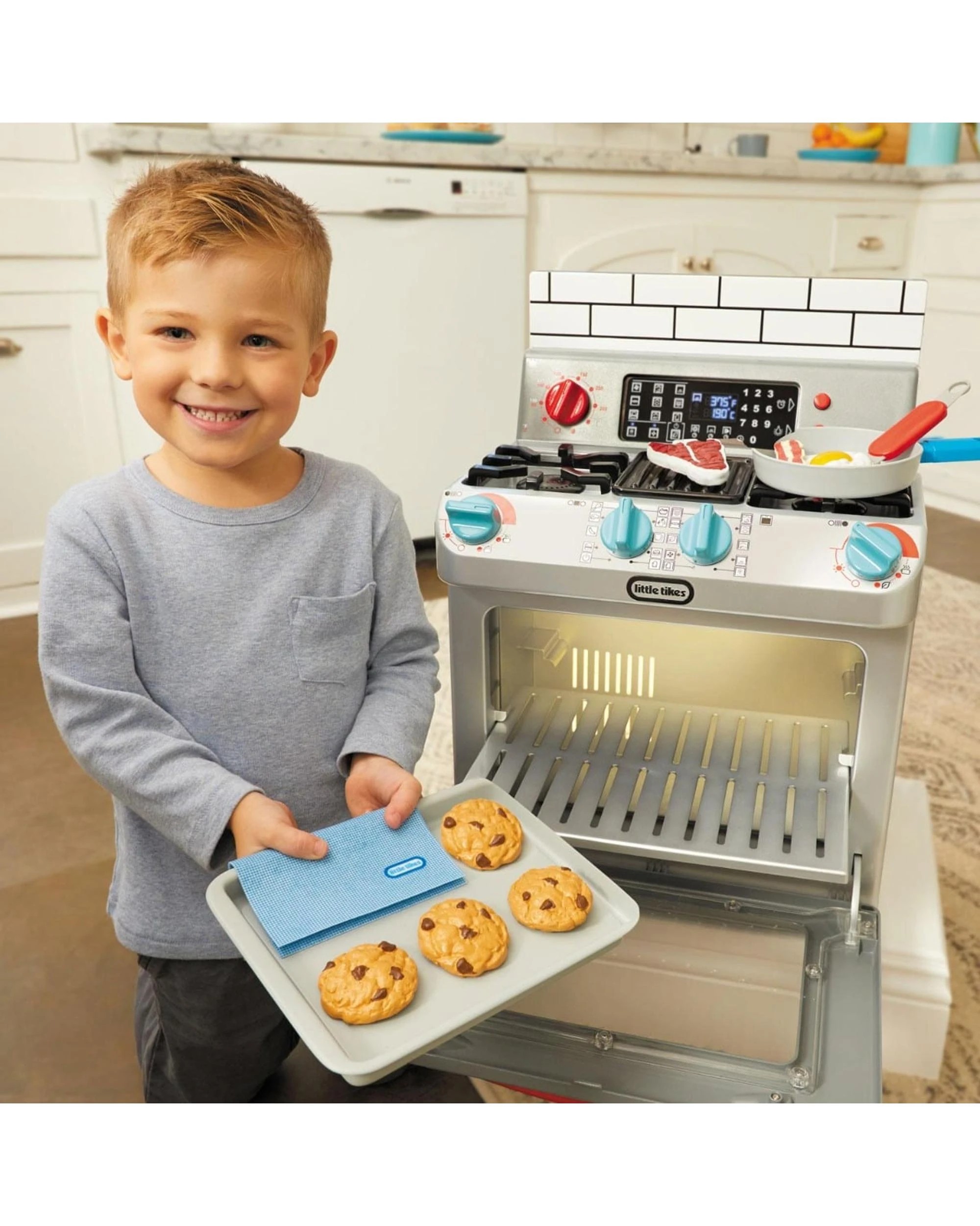 4 Little Tikes First Oven Play Set, 4 of 7