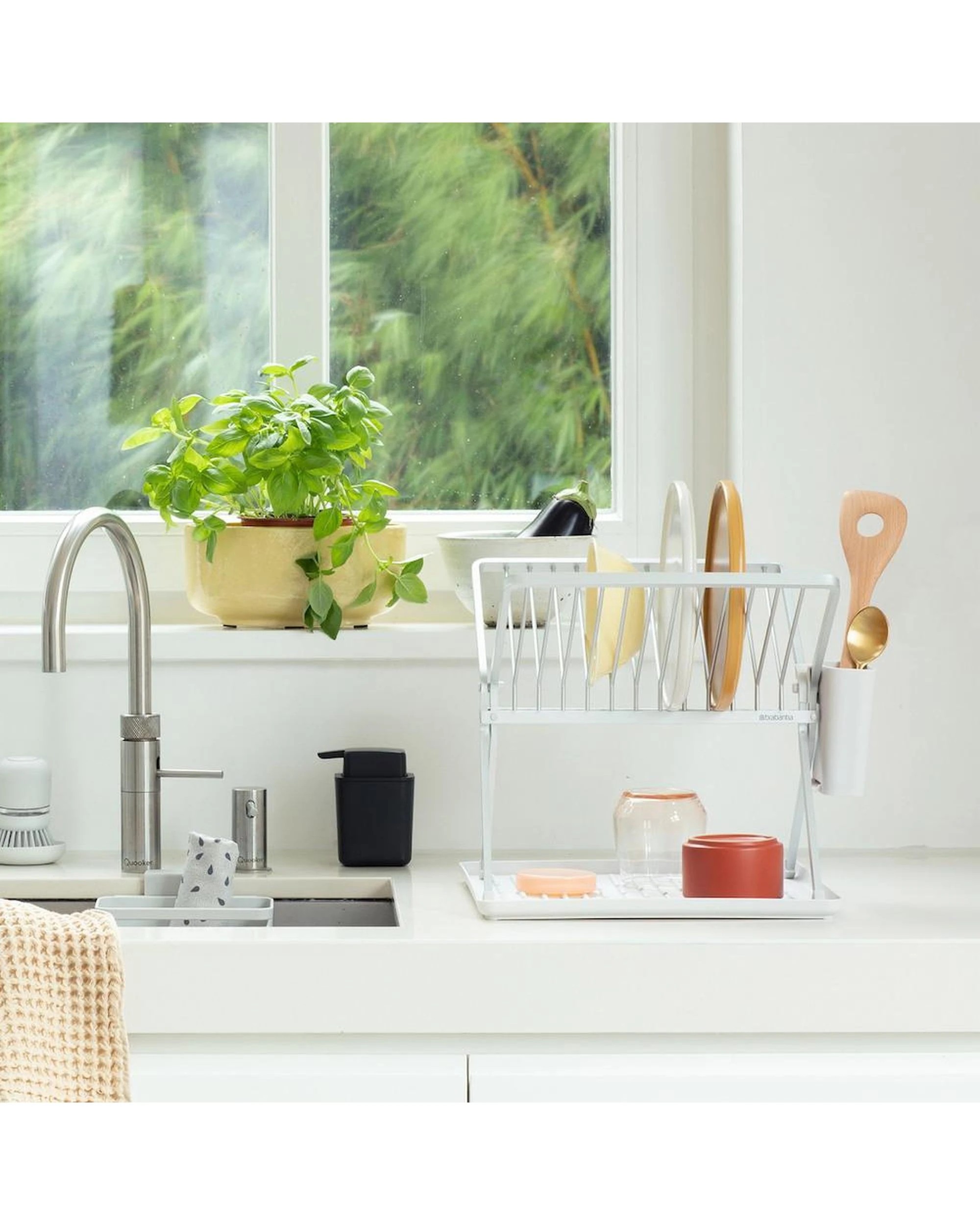 4 Brabantia Foldable Dish Drying Rack Light Grey, 4 of 6