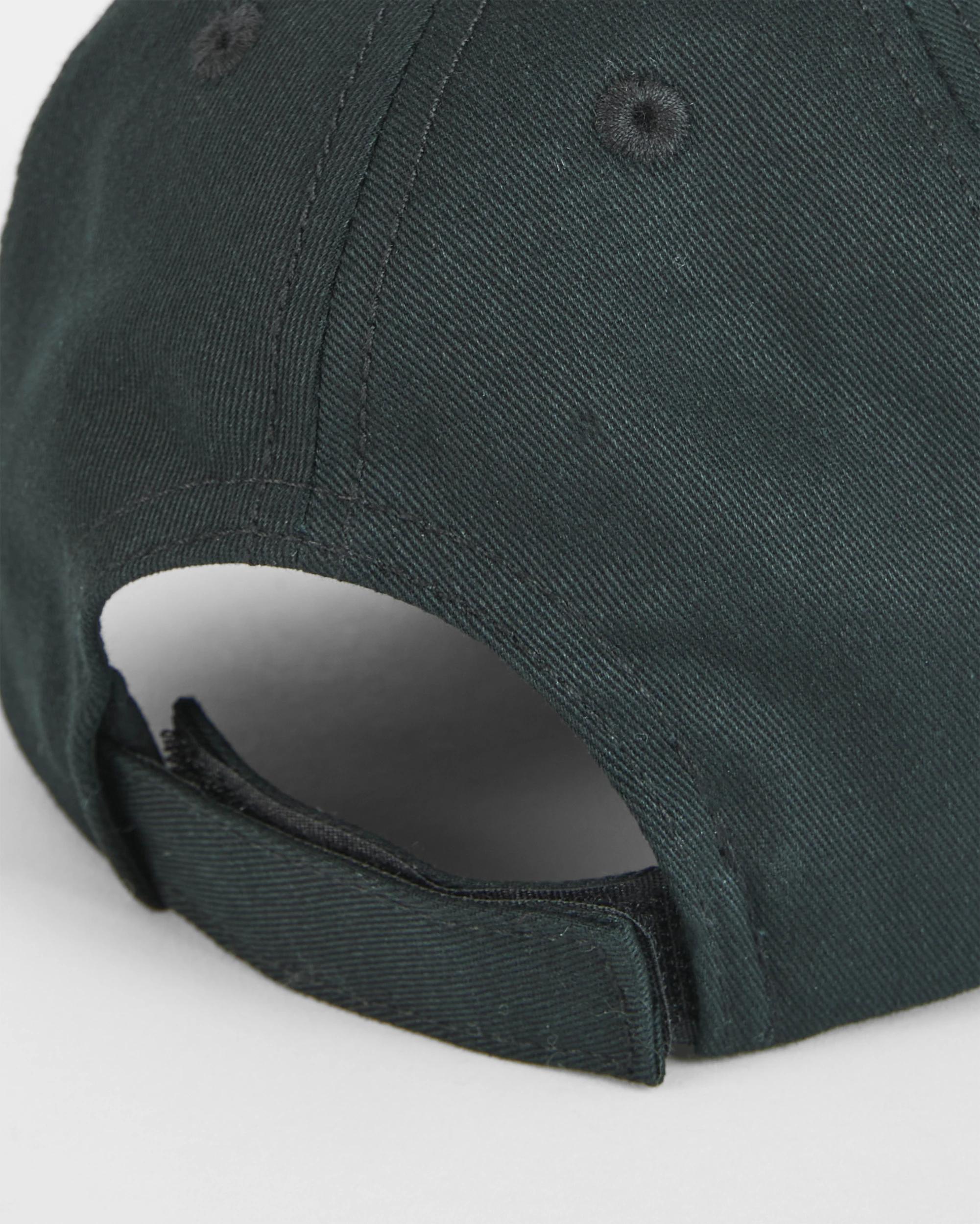 2 Licensed Super Mario Cap BLACK, 2 of 3