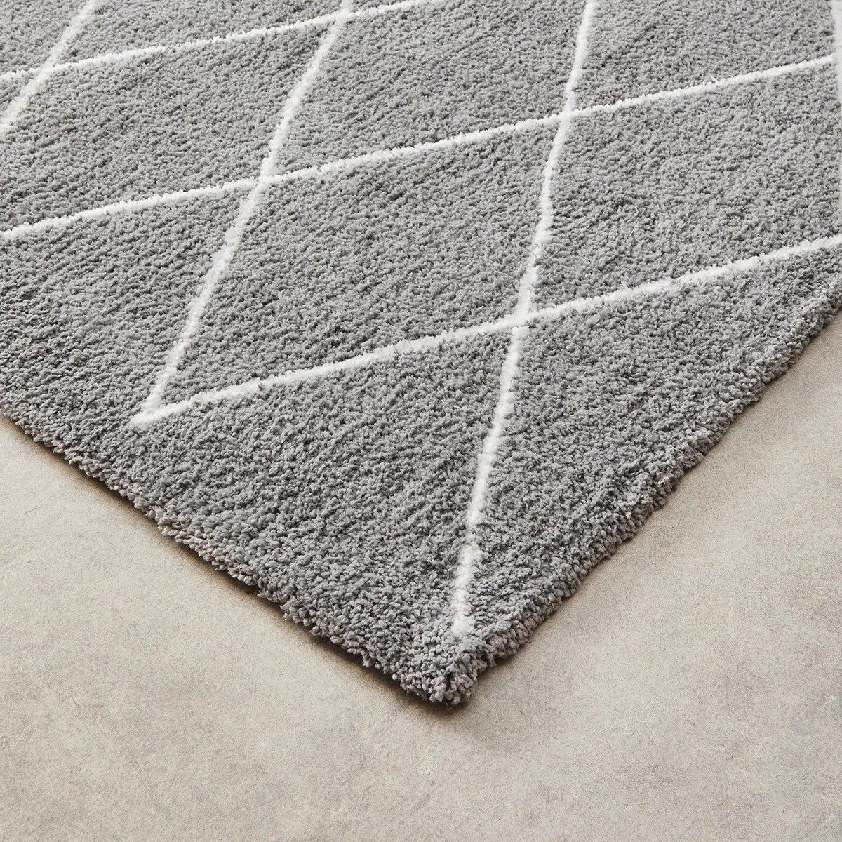 2 Trellis Shag Rug - Grey, Medium - 180cm x 133cm, 2 of 7