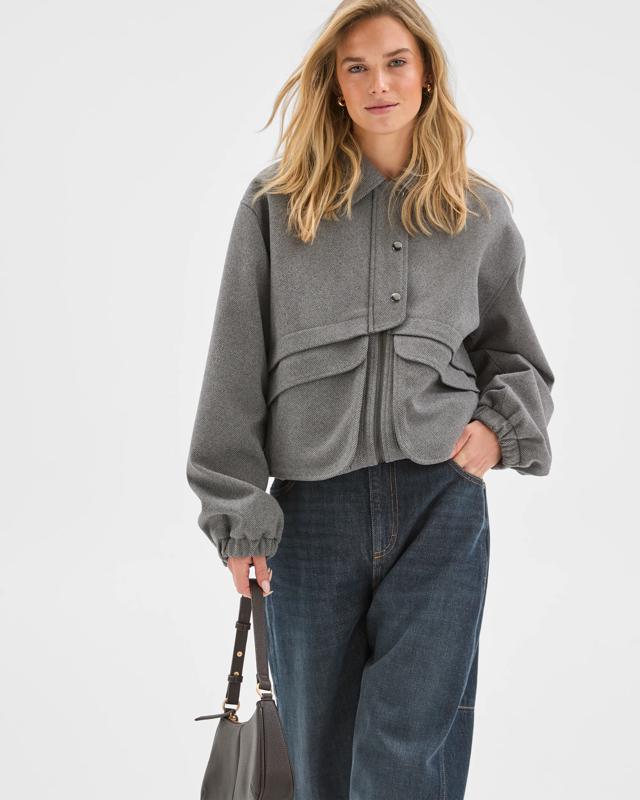 Lily Loves Bomber Ja