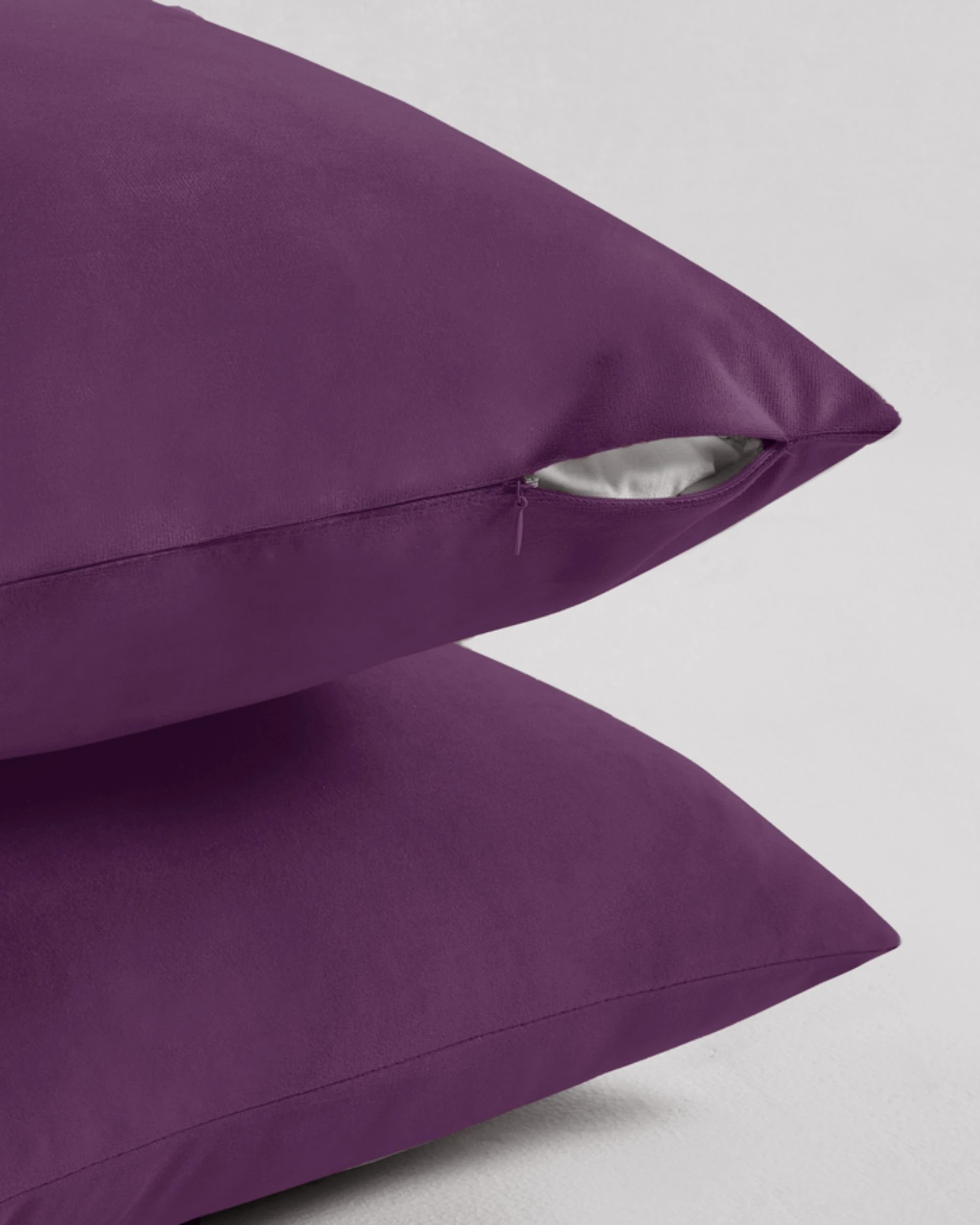 2 Gioia Casa 2-Pack Velvet Cushion Covers 45x45cm - Plum, 2 of 2