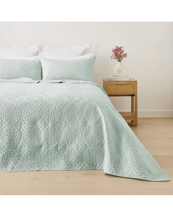 Aria Coverlet Set - Queen/King Bed, Seafoam