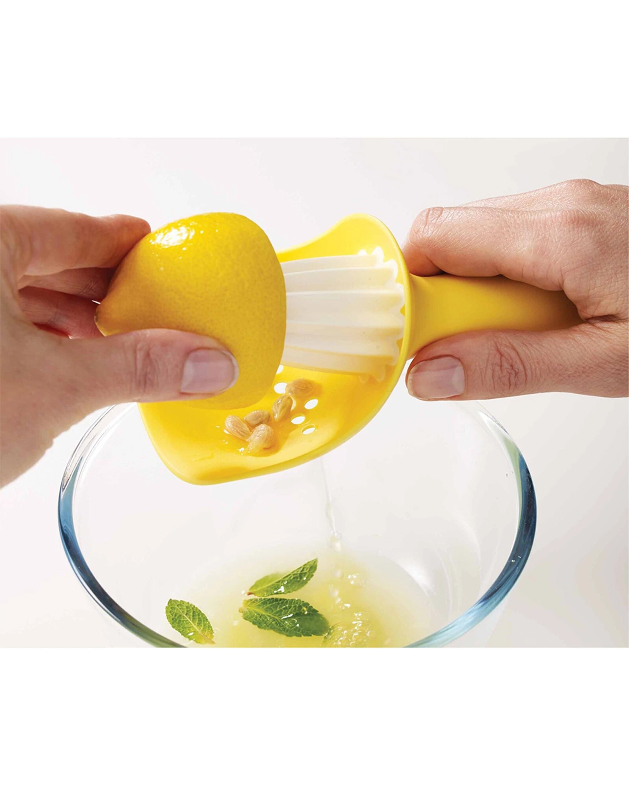 3 Joseph Joseph 17cm Catcher Citrus Reamer - Multi, 3 of 3