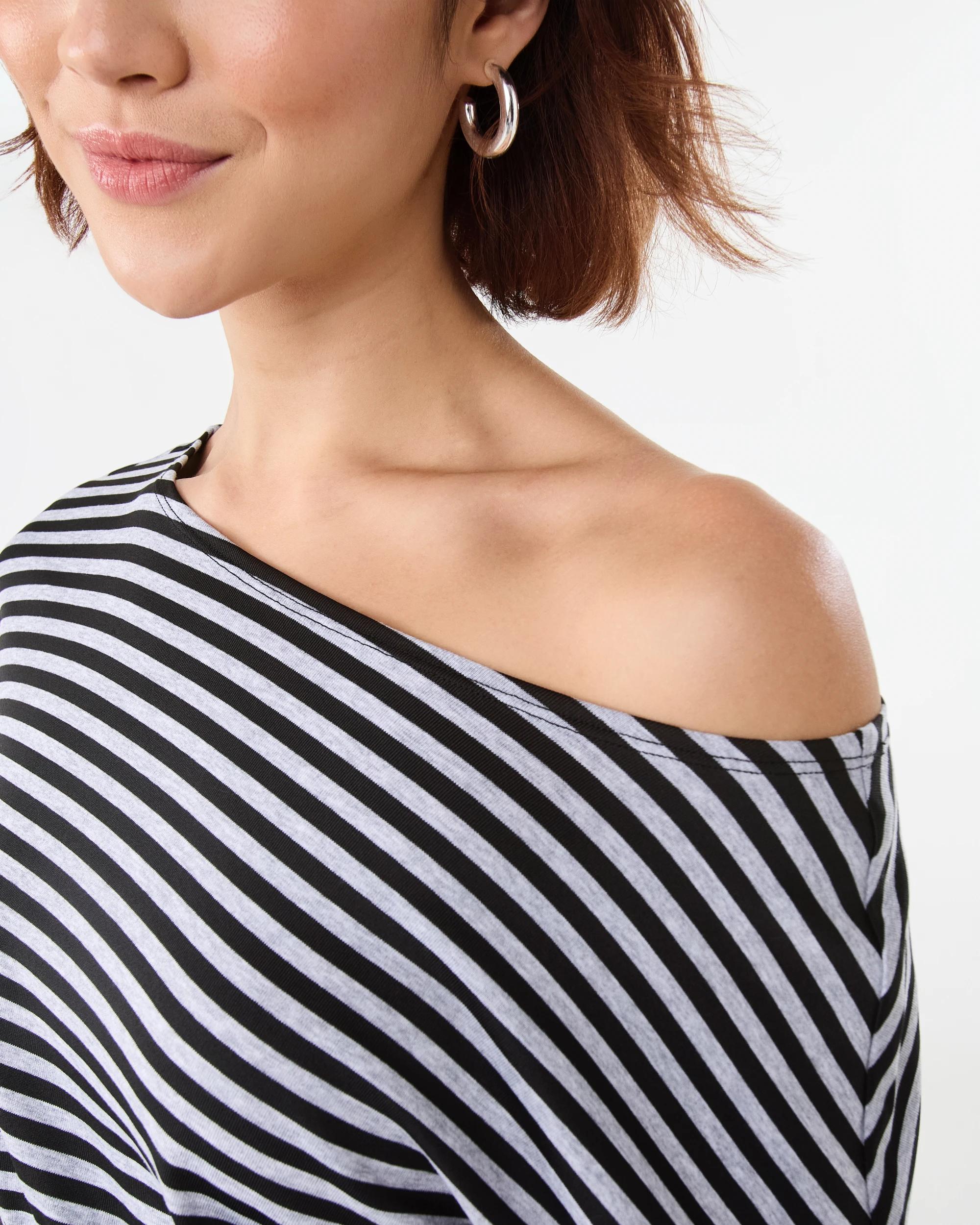 6 Long Sleeve Off the Shoulder Top Stripe, 6 of 7