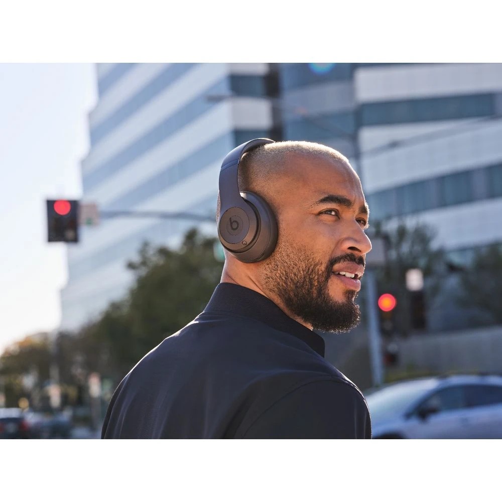 8 Beats Studio Pro Wireless Headphones Brown, 8 of 9