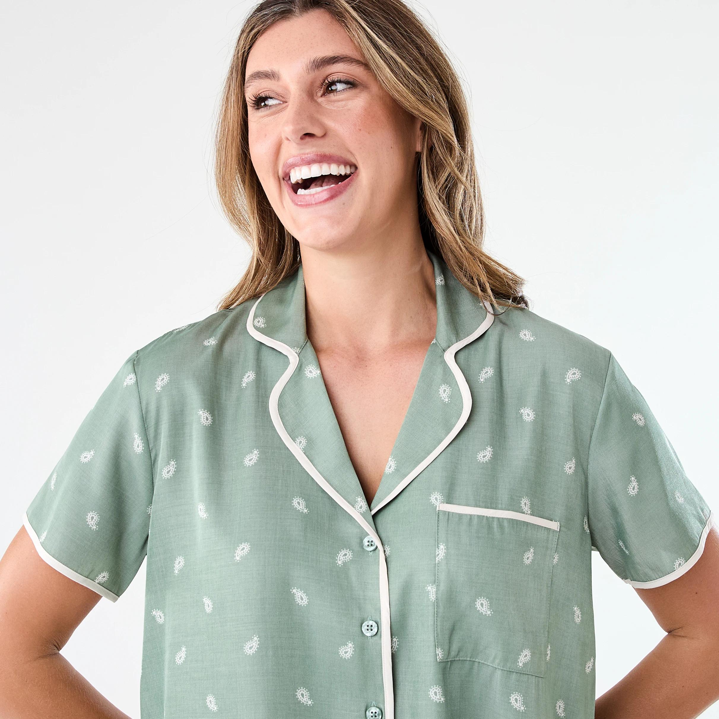 4 Short Sleeve Top and Shorts Matte Satin Pyjama Set Ditsy Pais, 4 of 9