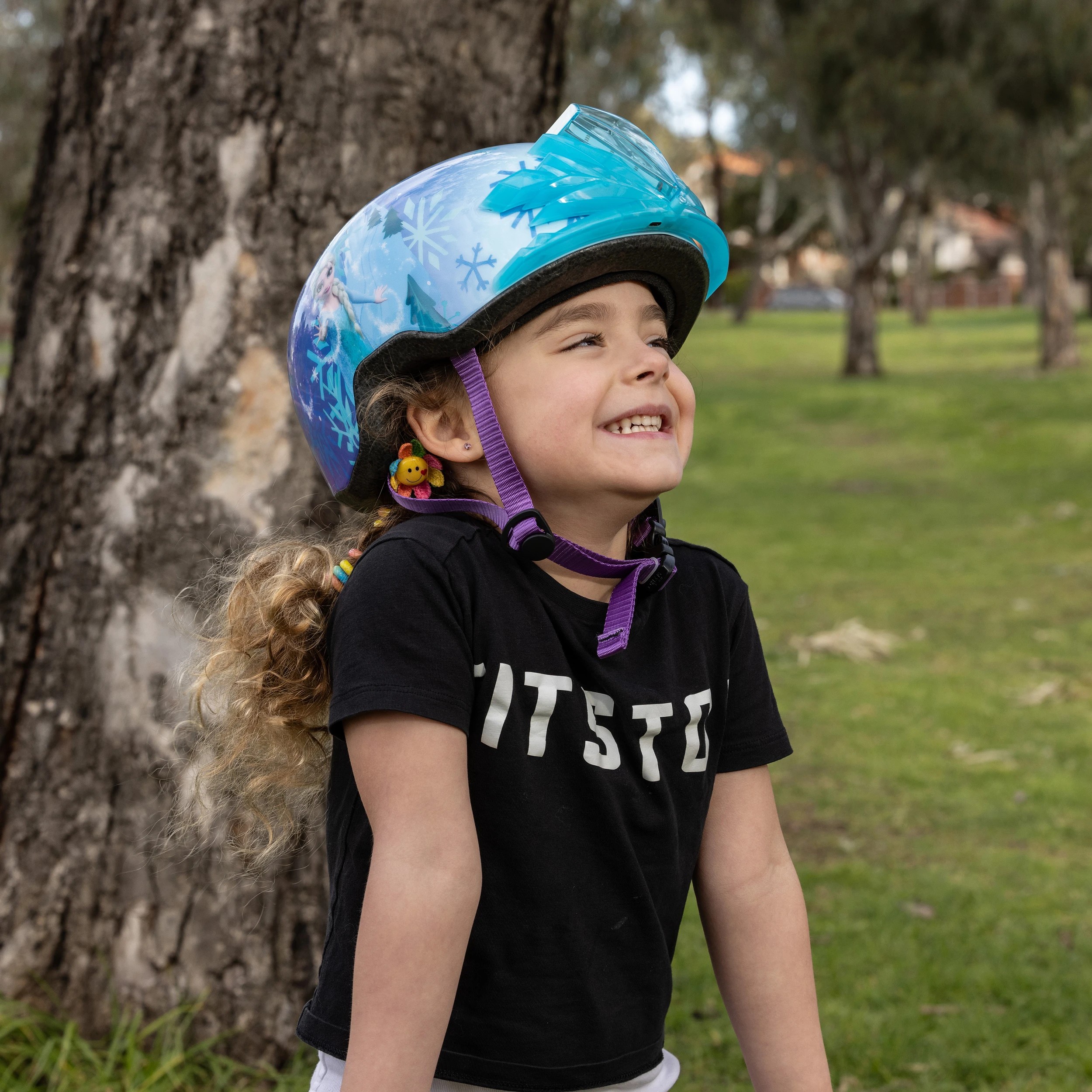 9 Frozen 3D Light Up Infinity Helmet, 9 of 10