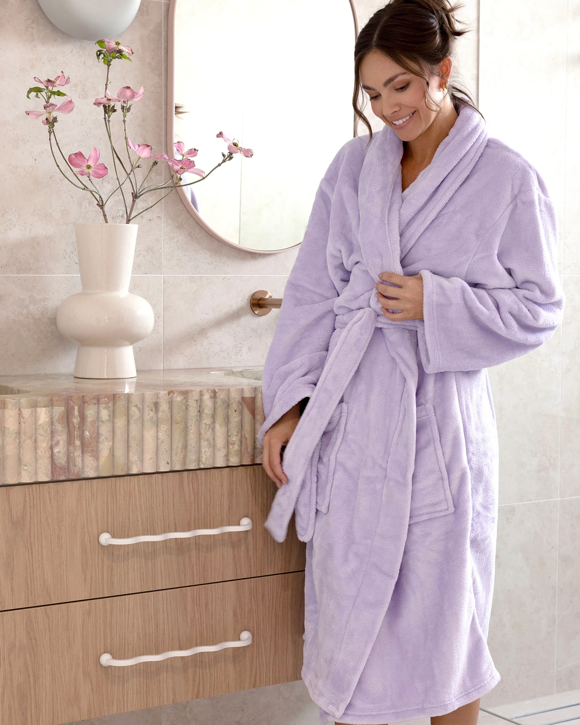 2 Bambury Soft Microplush Coral Fleece Bathrobe Dressing Gown Size Medium/Large Lilac - Purple, 2 of 3