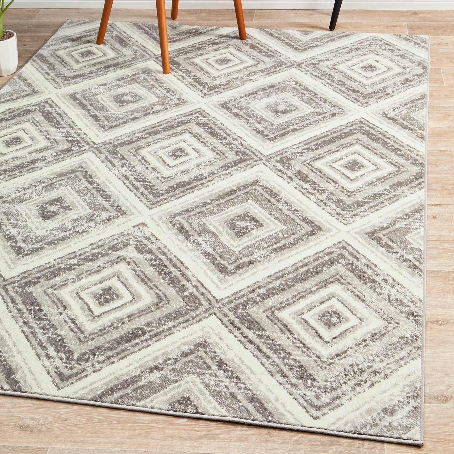 7 Common Ground Rugs Linea 616 290x200cm - Large Power Loomed Pet Friendly Floor Rug - Silver, 7 of 7