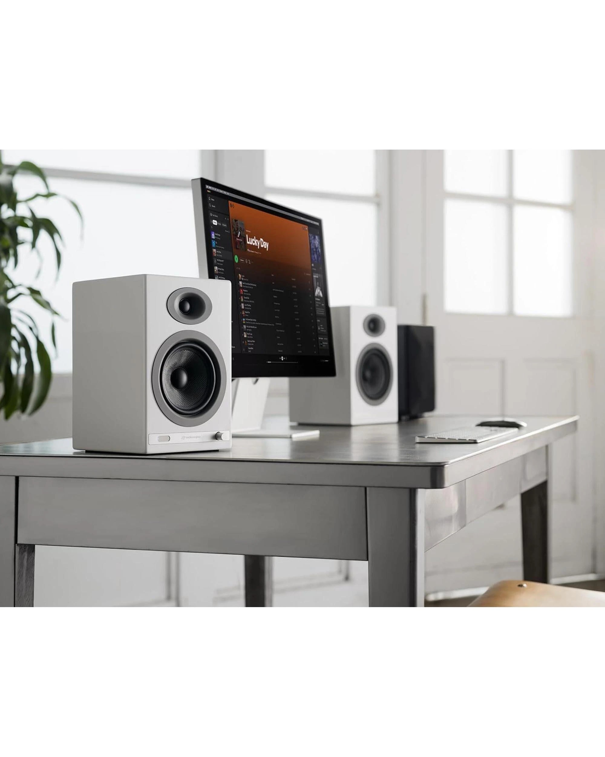 5 Audioengine HD5 Wireless Speaker System-White, 5 of 5